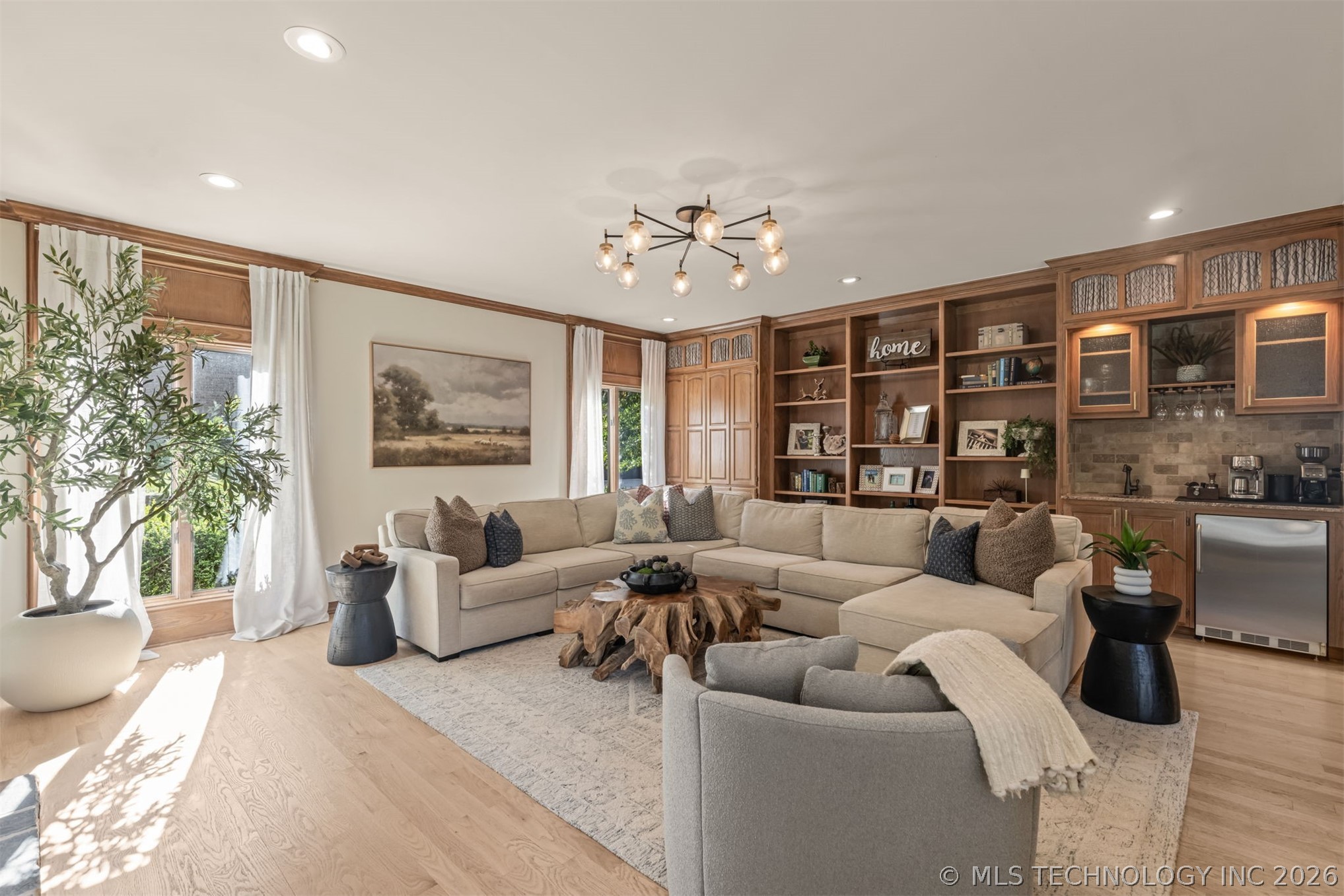 6121 E 106th Place Tulsa OK 74137