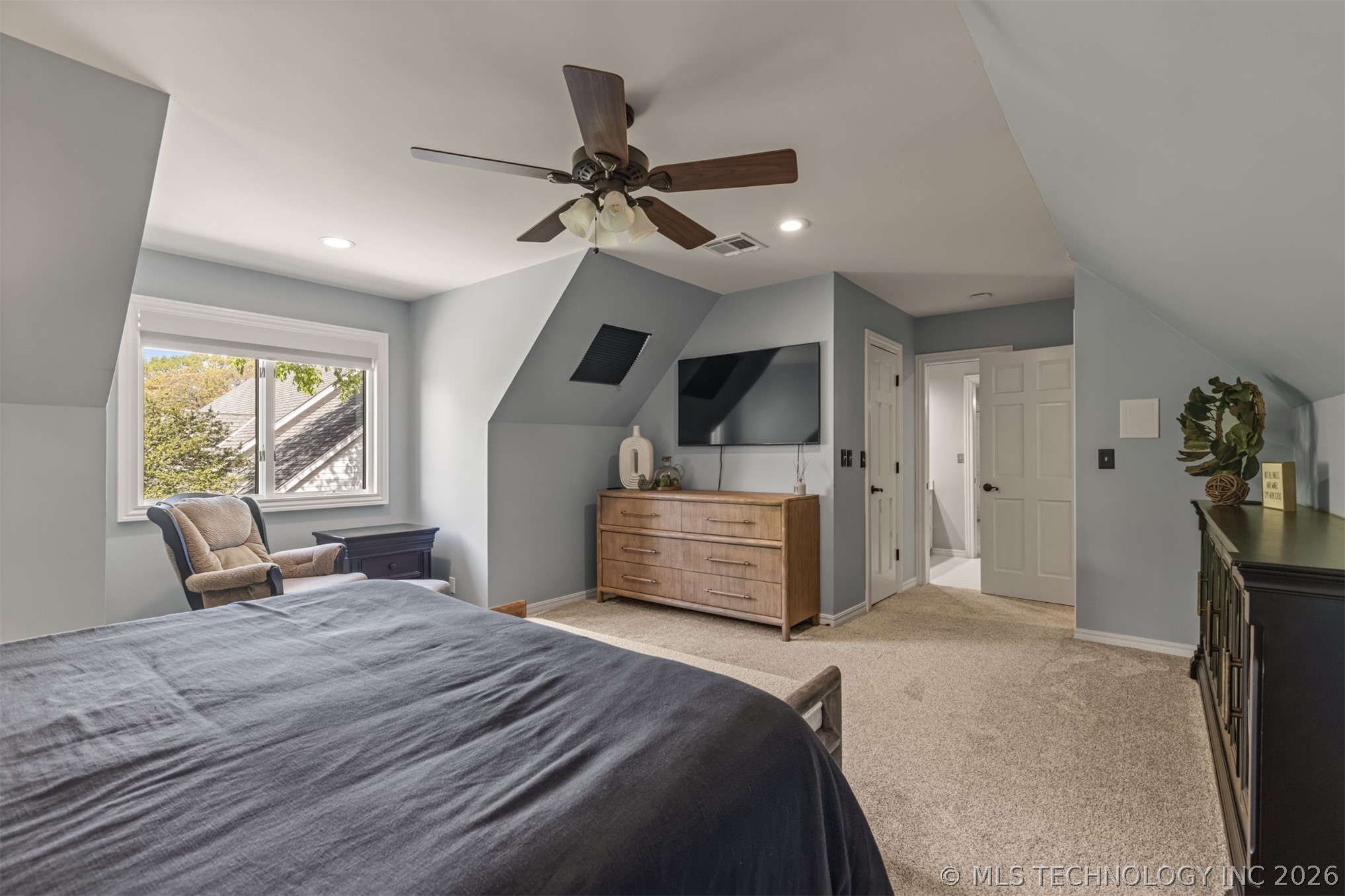 6121 E 106th Place Tulsa OK 74137