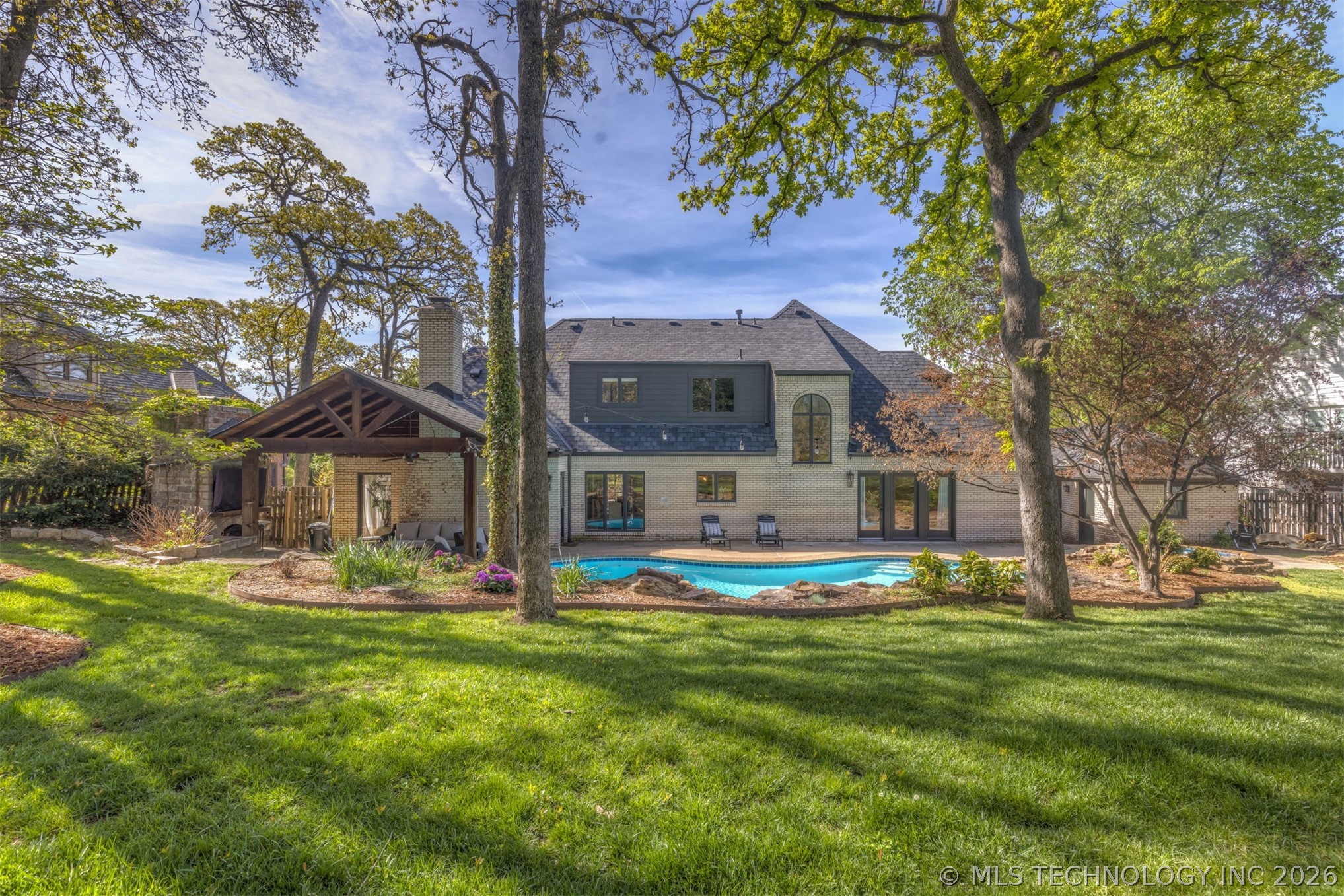 6121 E 106th Place Tulsa OK 74137