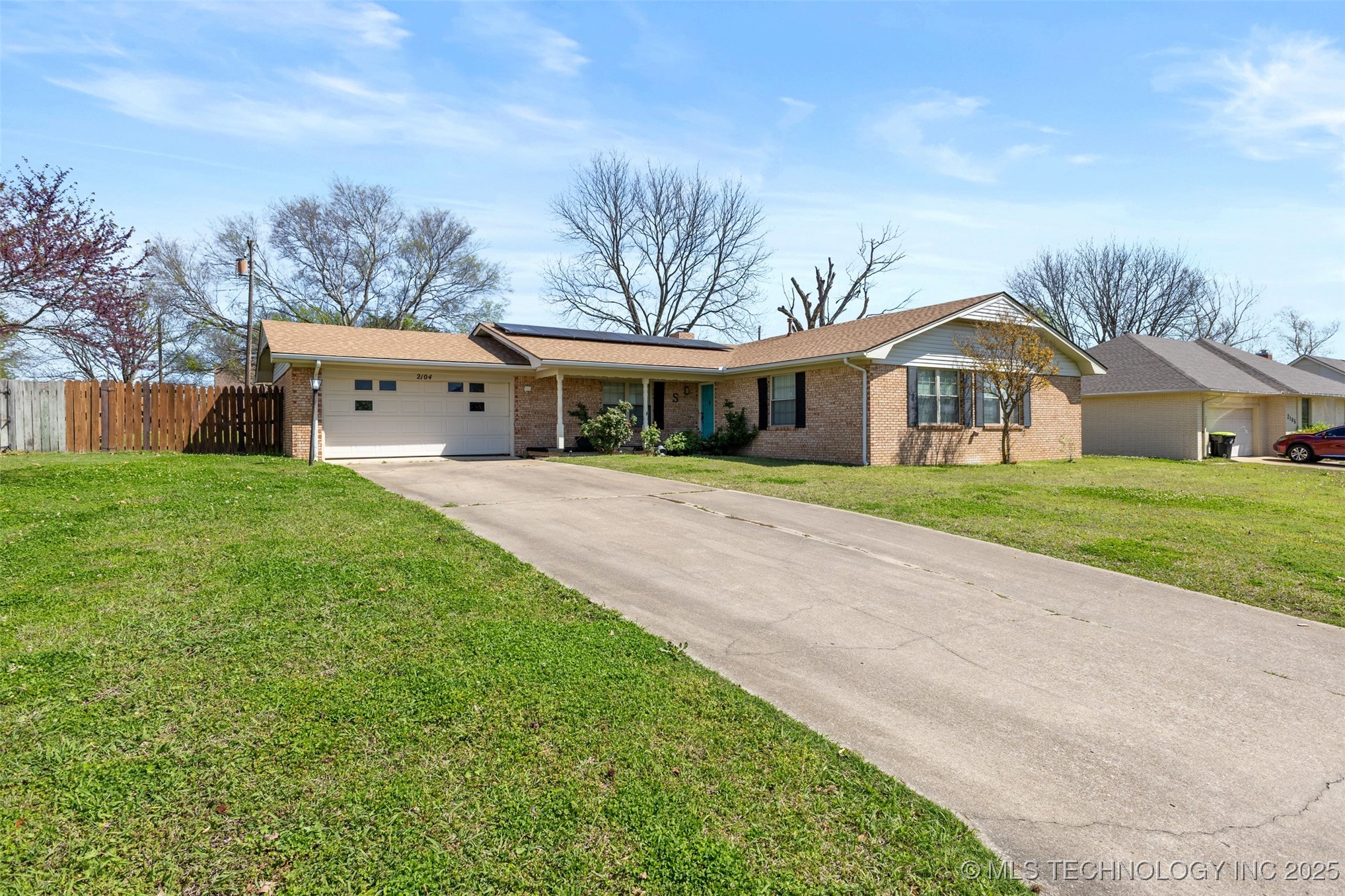 2104 E Foster Street Ada OK 74820