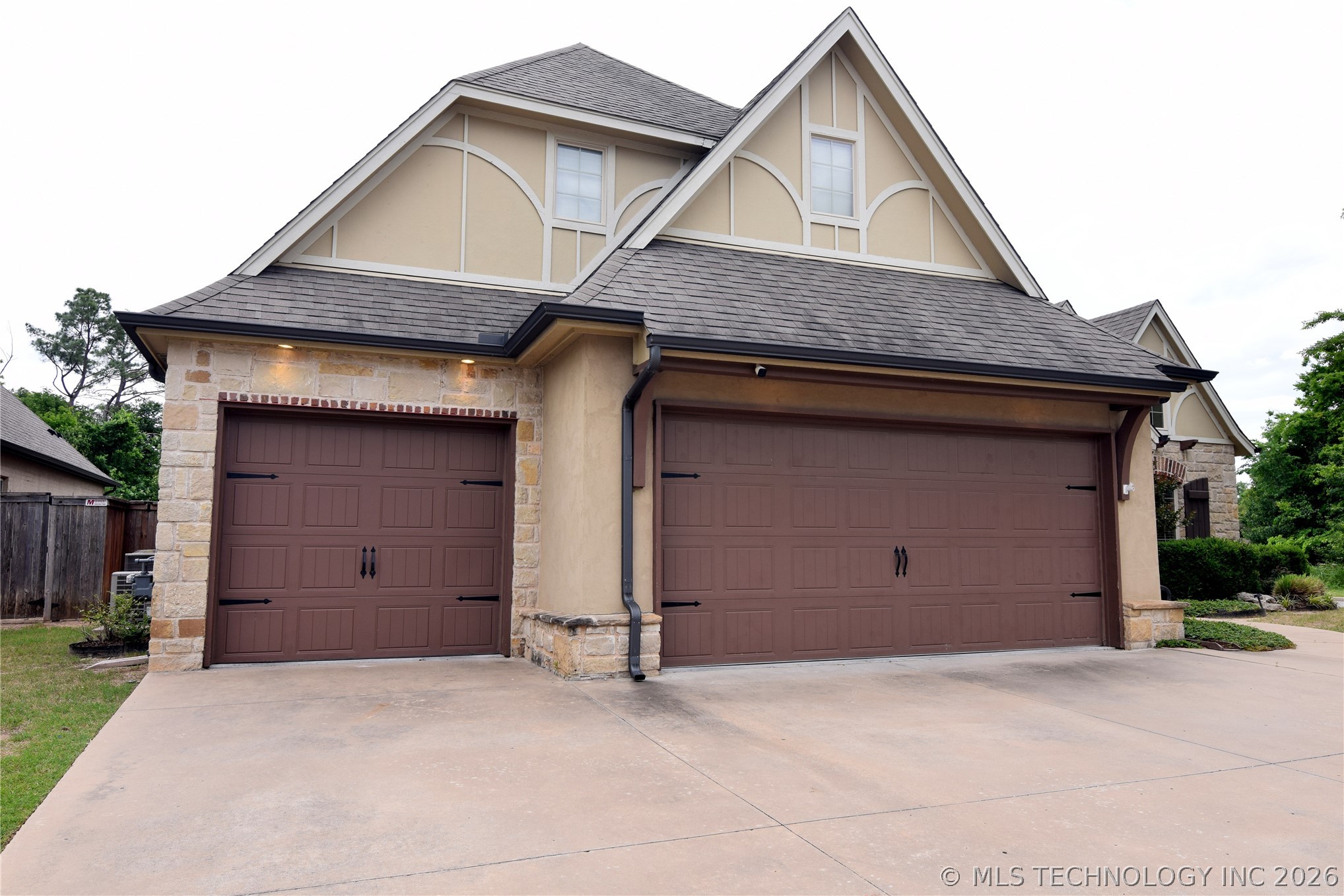 2404 E 140th Place Jenks OK 74008