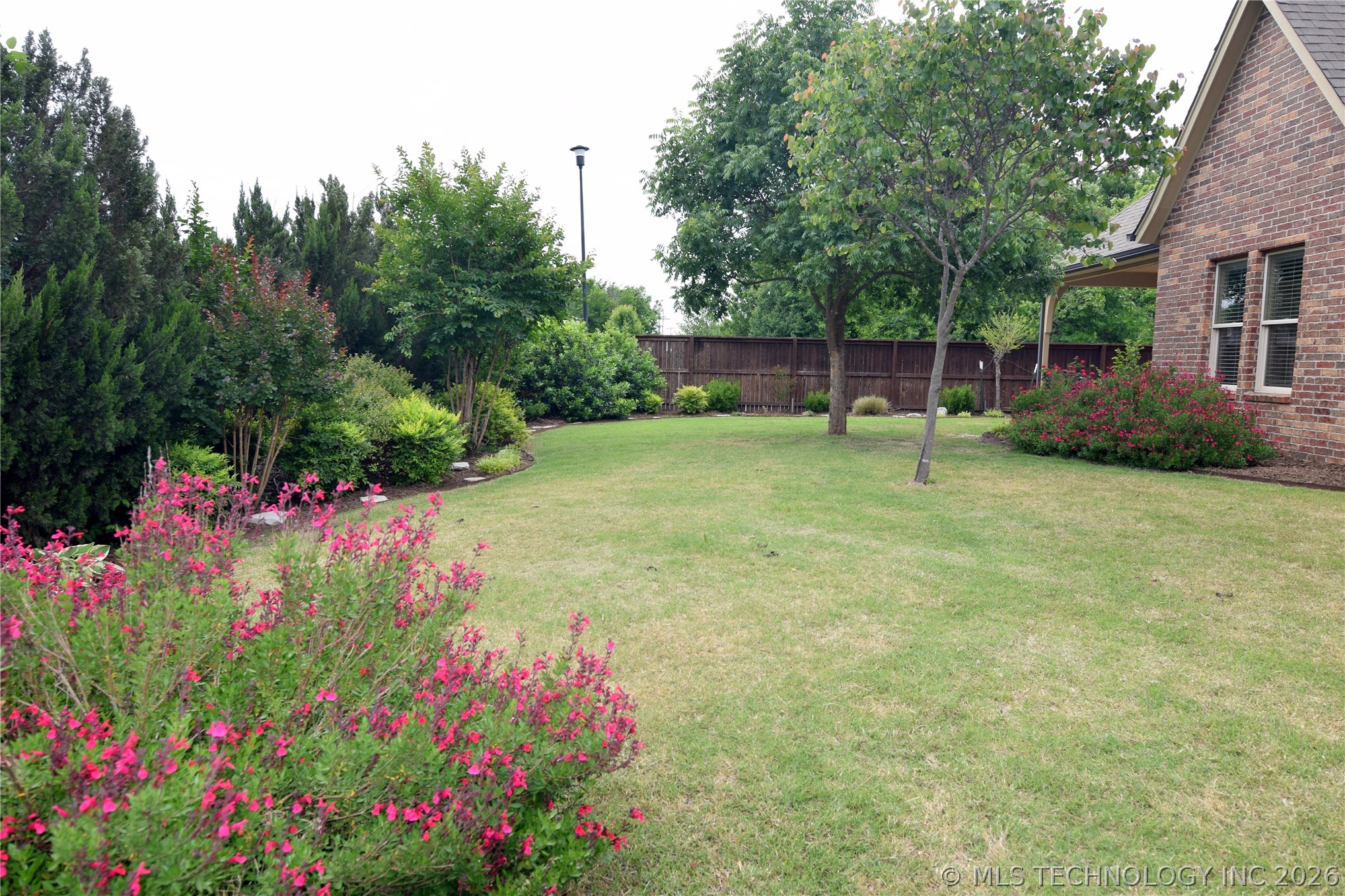 2404 E 140th Place Jenks OK 74008