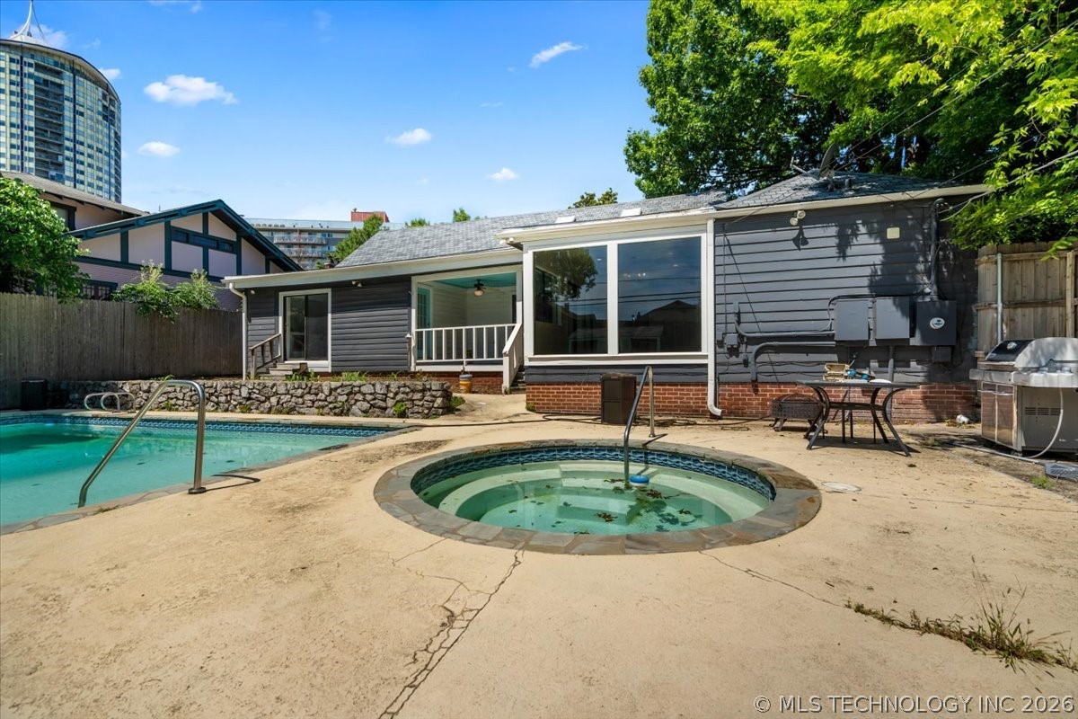1619 S Carson Avenue Tulsa OK 74119