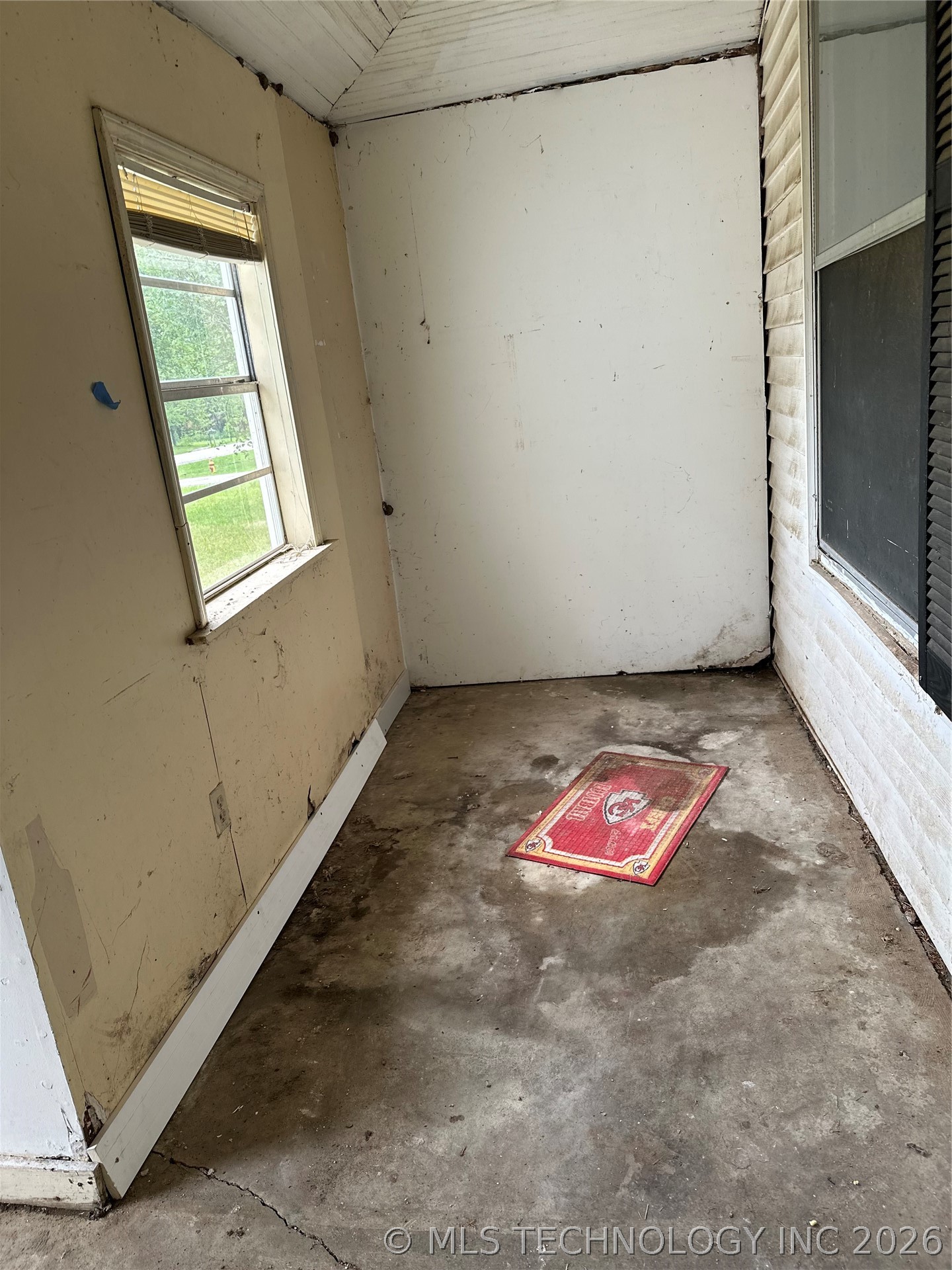 210 B Street NW Inola OK 74036