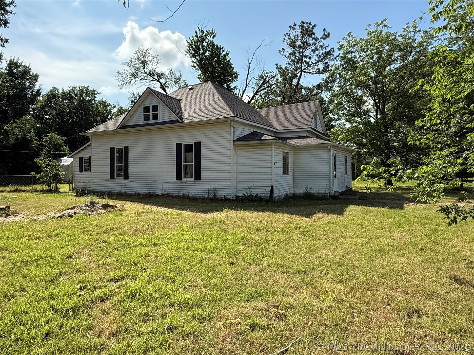 210 B Street NW Inola OK 74036