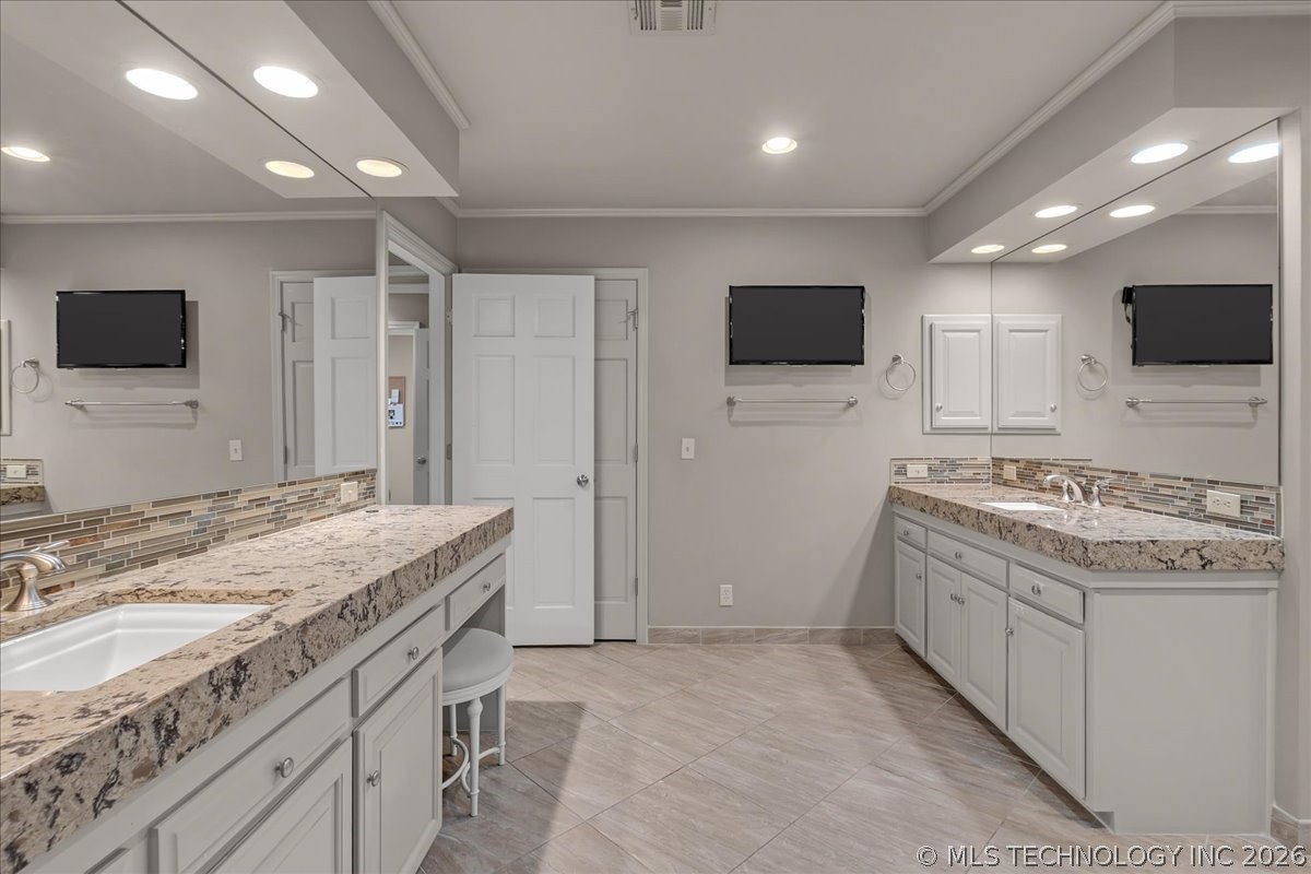 2917 E 68th Street Tulsa OK 74136
