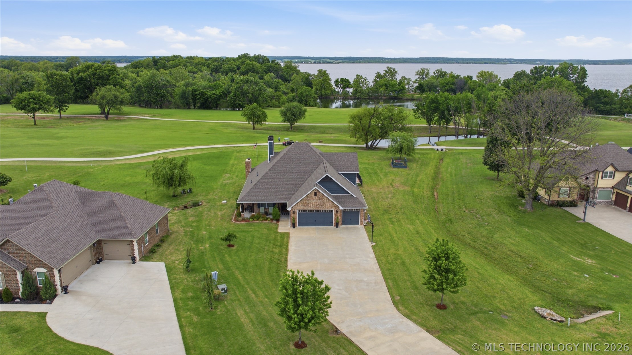 5051 Lake Breeze Road Grove OK 74344