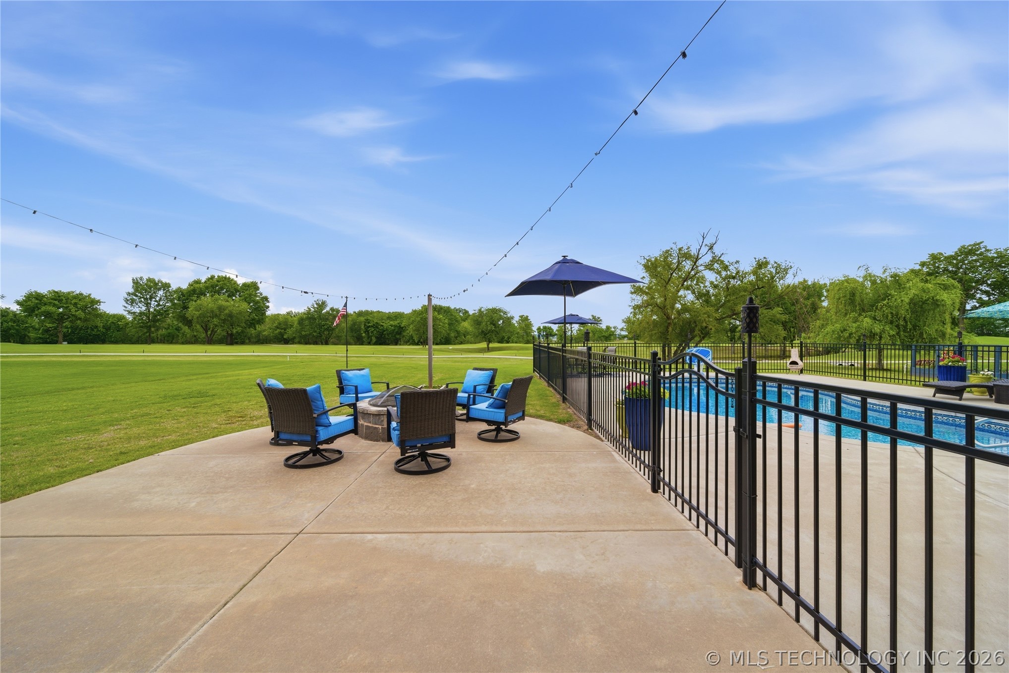 5051 Lake Breeze Road Grove OK 74344