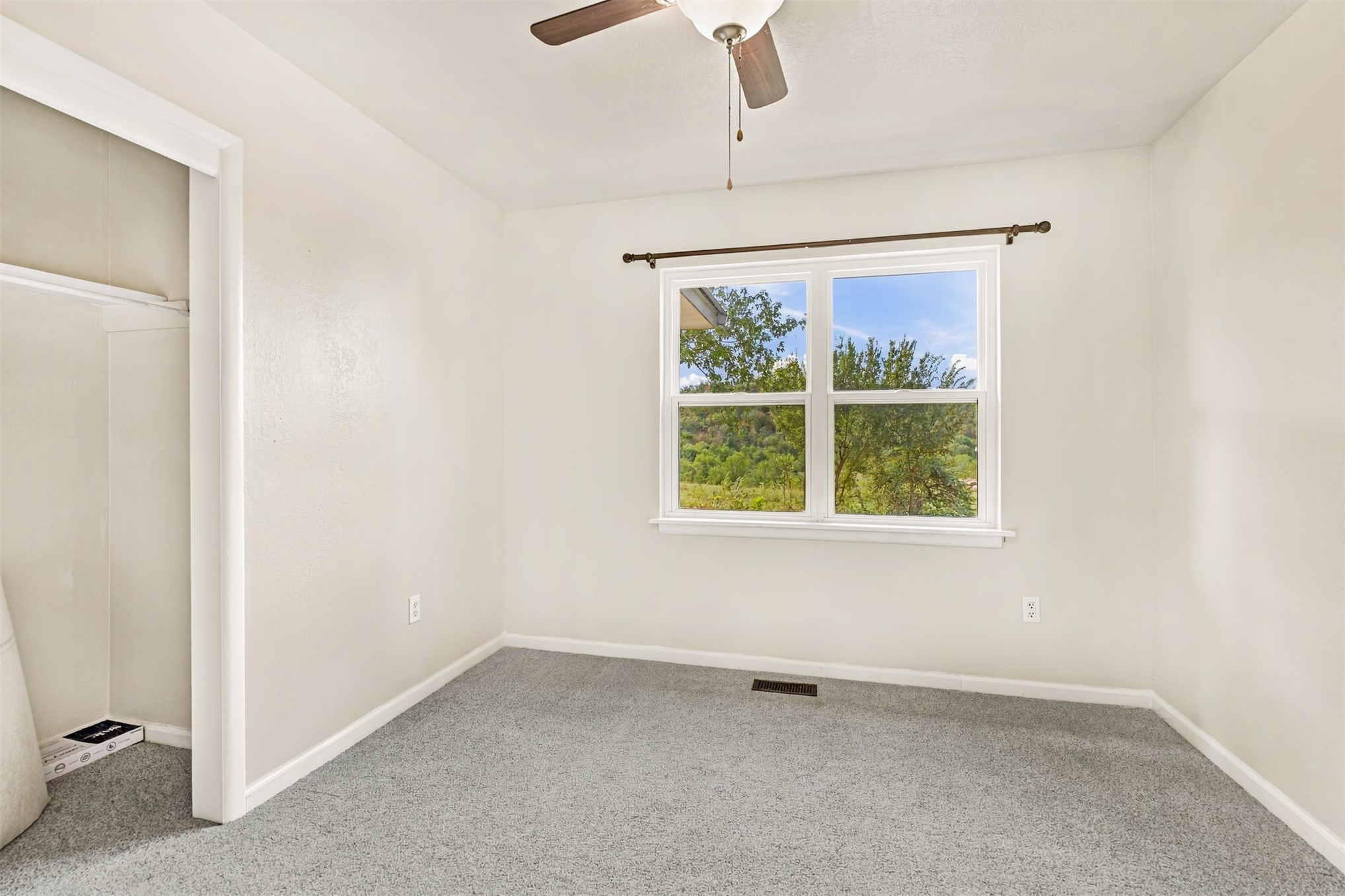 37170 S 640 Road Jay OK 74346