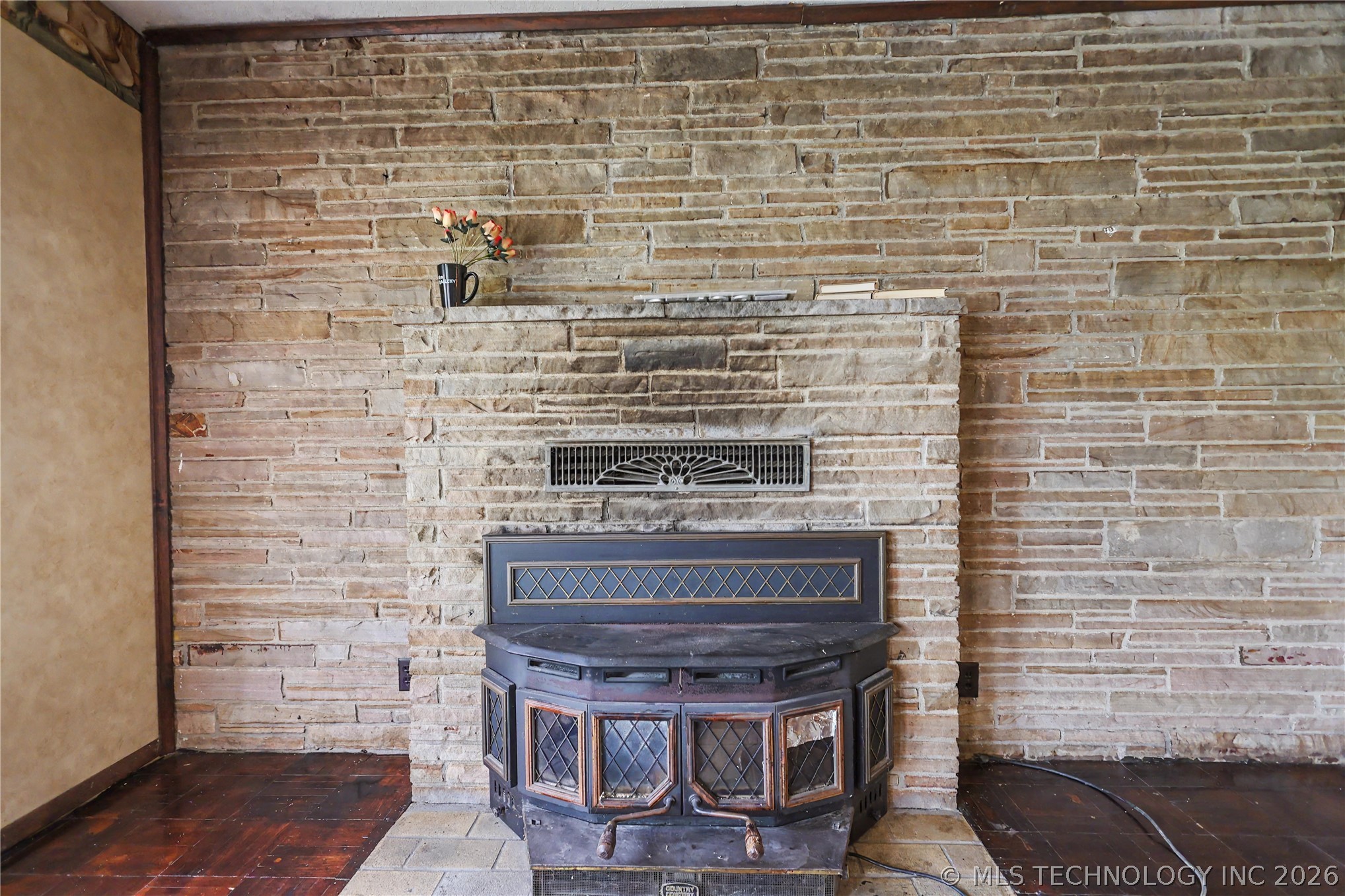 15188 Highway 82 Tahlequah OK 74464