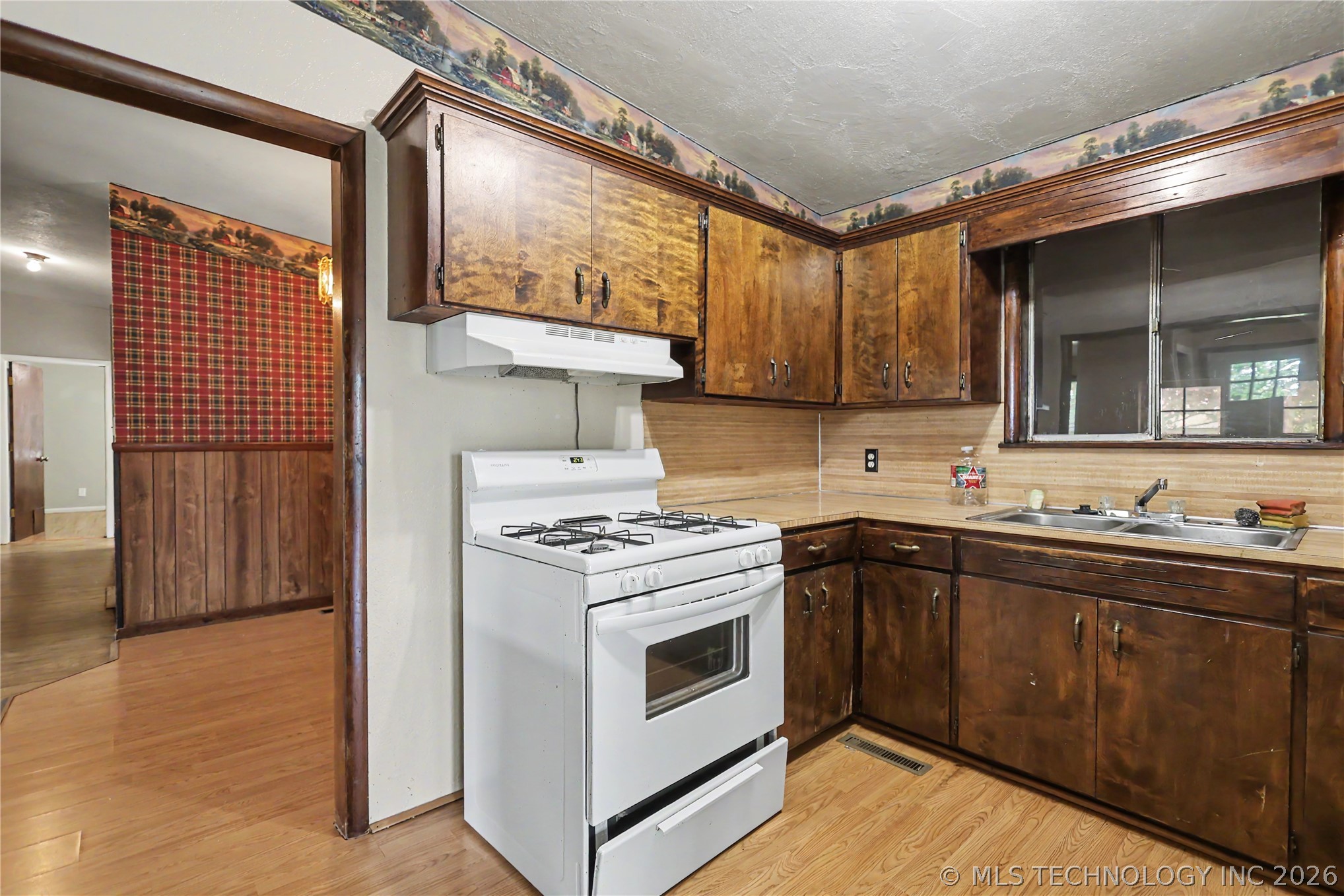 15188 Highway 82 Tahlequah OK 74464