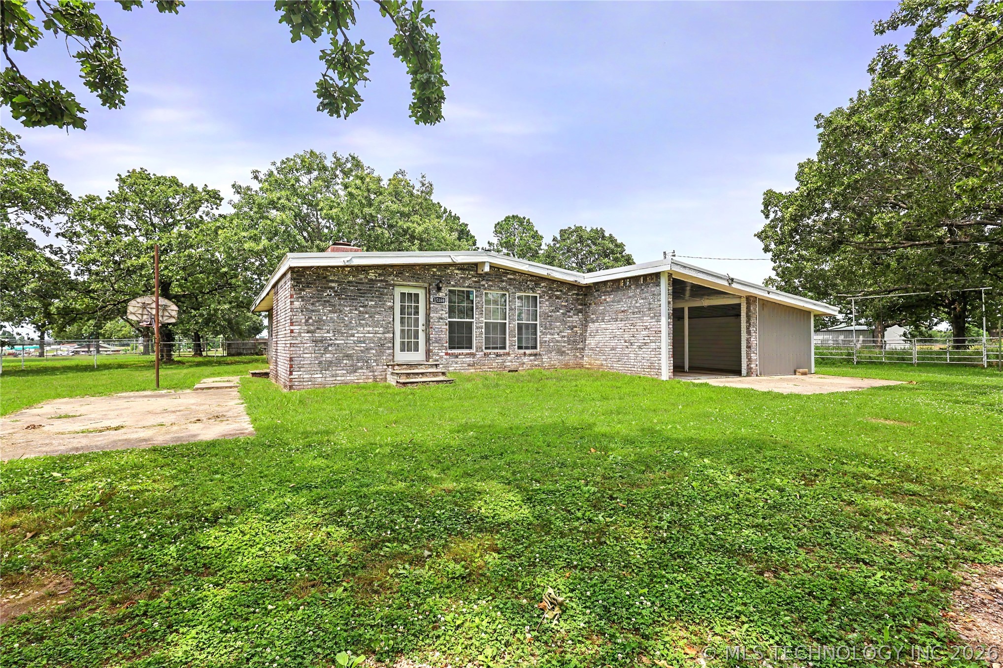 15188 Highway 82 Tahlequah OK 74464