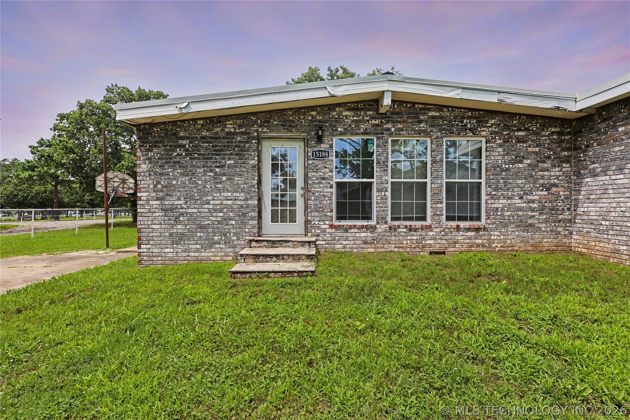 15188 Highway 82 Tahlequah OK 74464