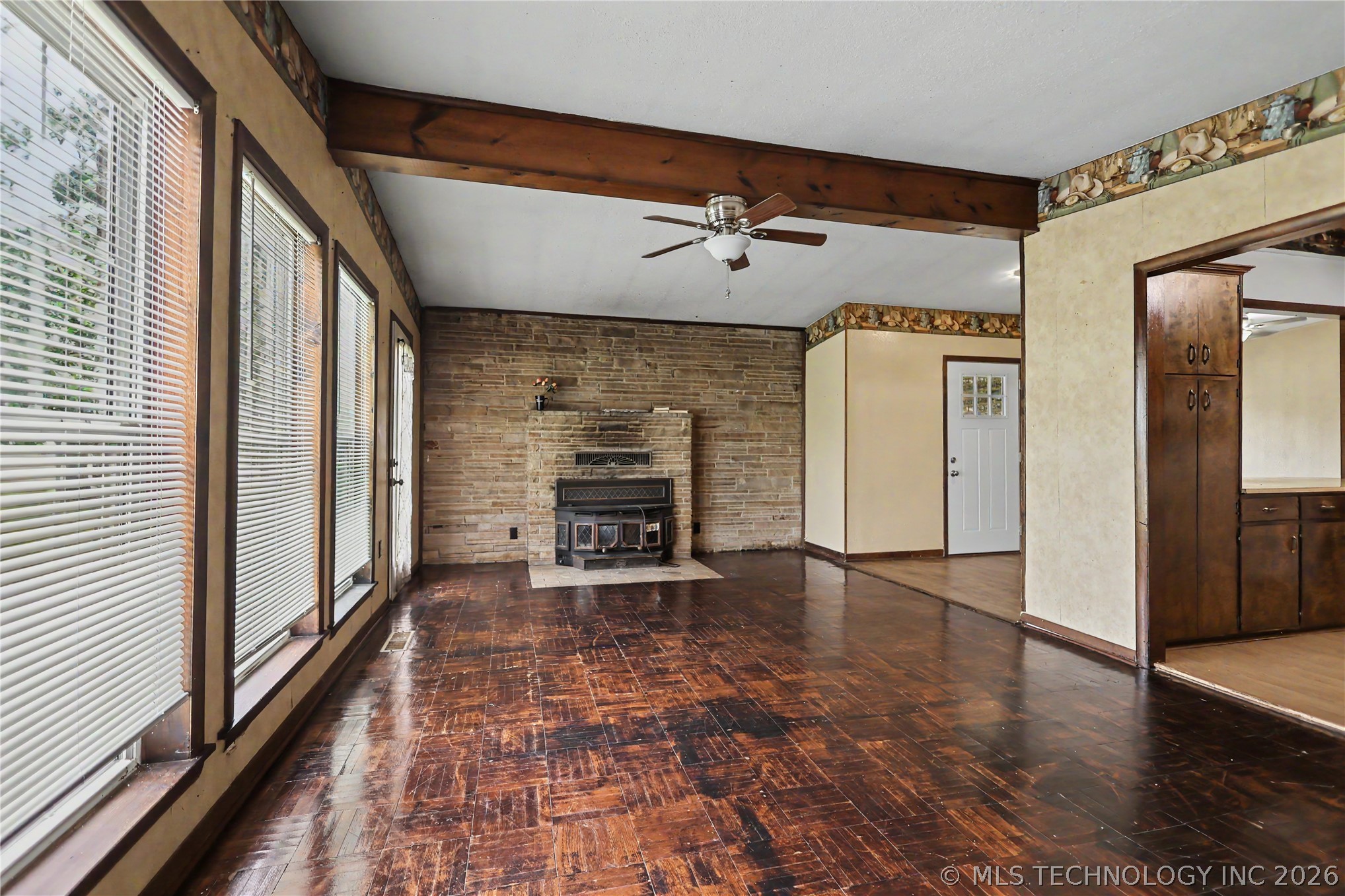 15188 Highway 82 Tahlequah OK 74464