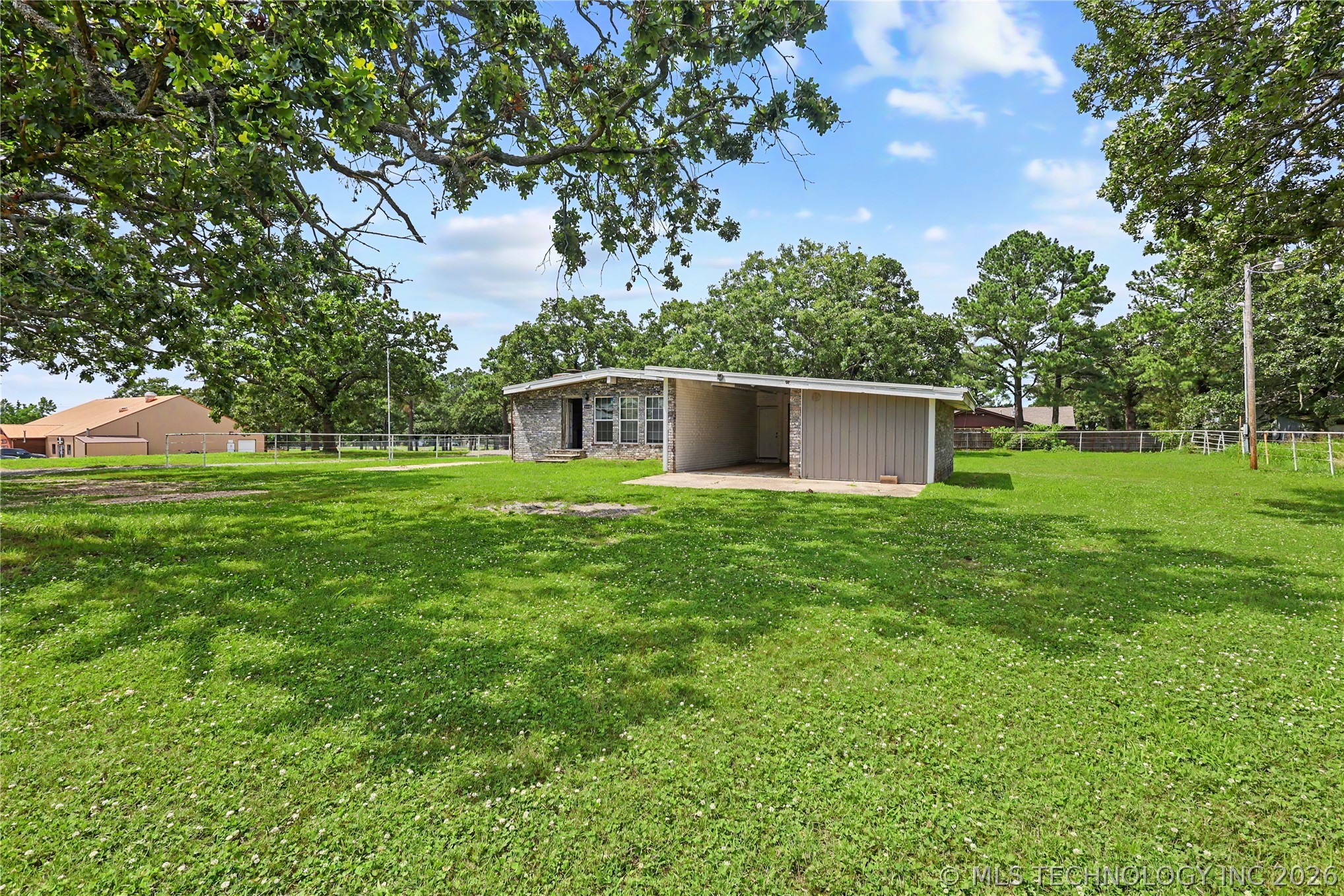 15188 Highway 82 Tahlequah OK 74464