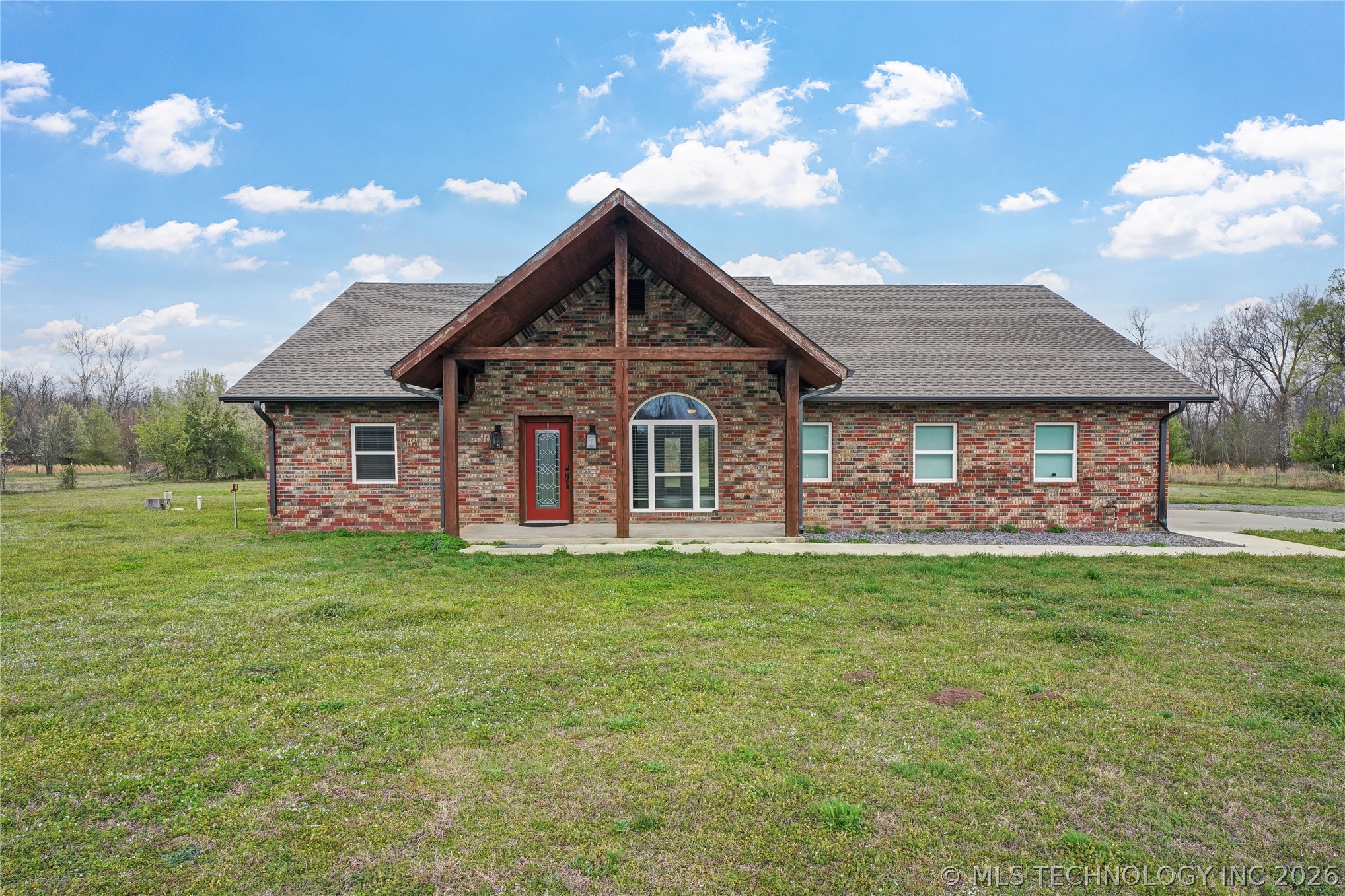 1685 N County Line Road E Fort Gibson OK 74434