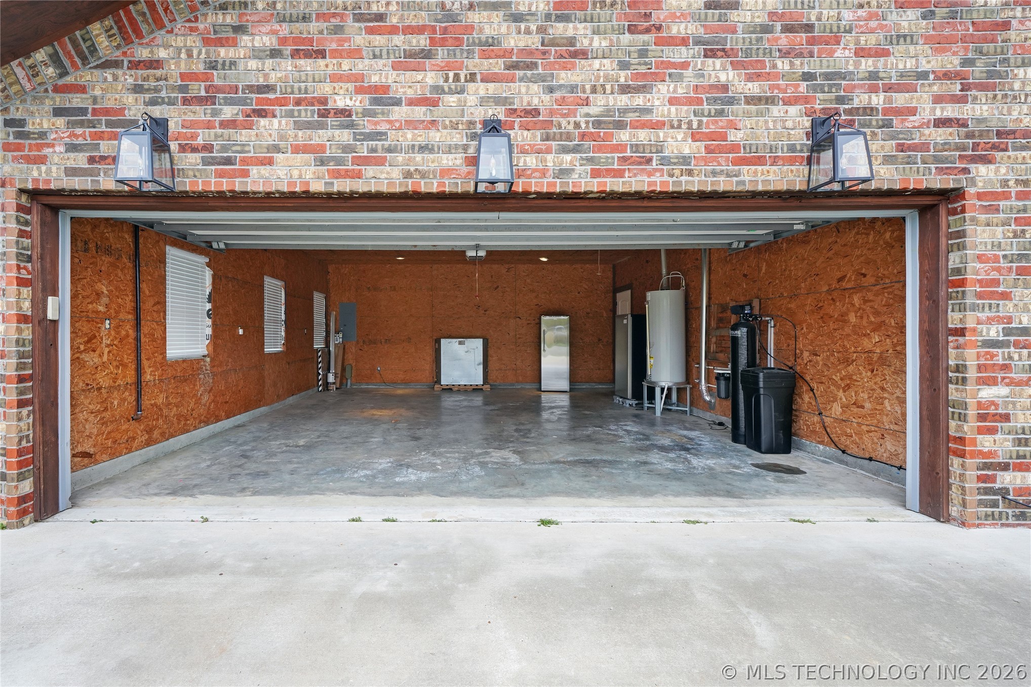 1685 N County Line Road E Fort Gibson OK 74434