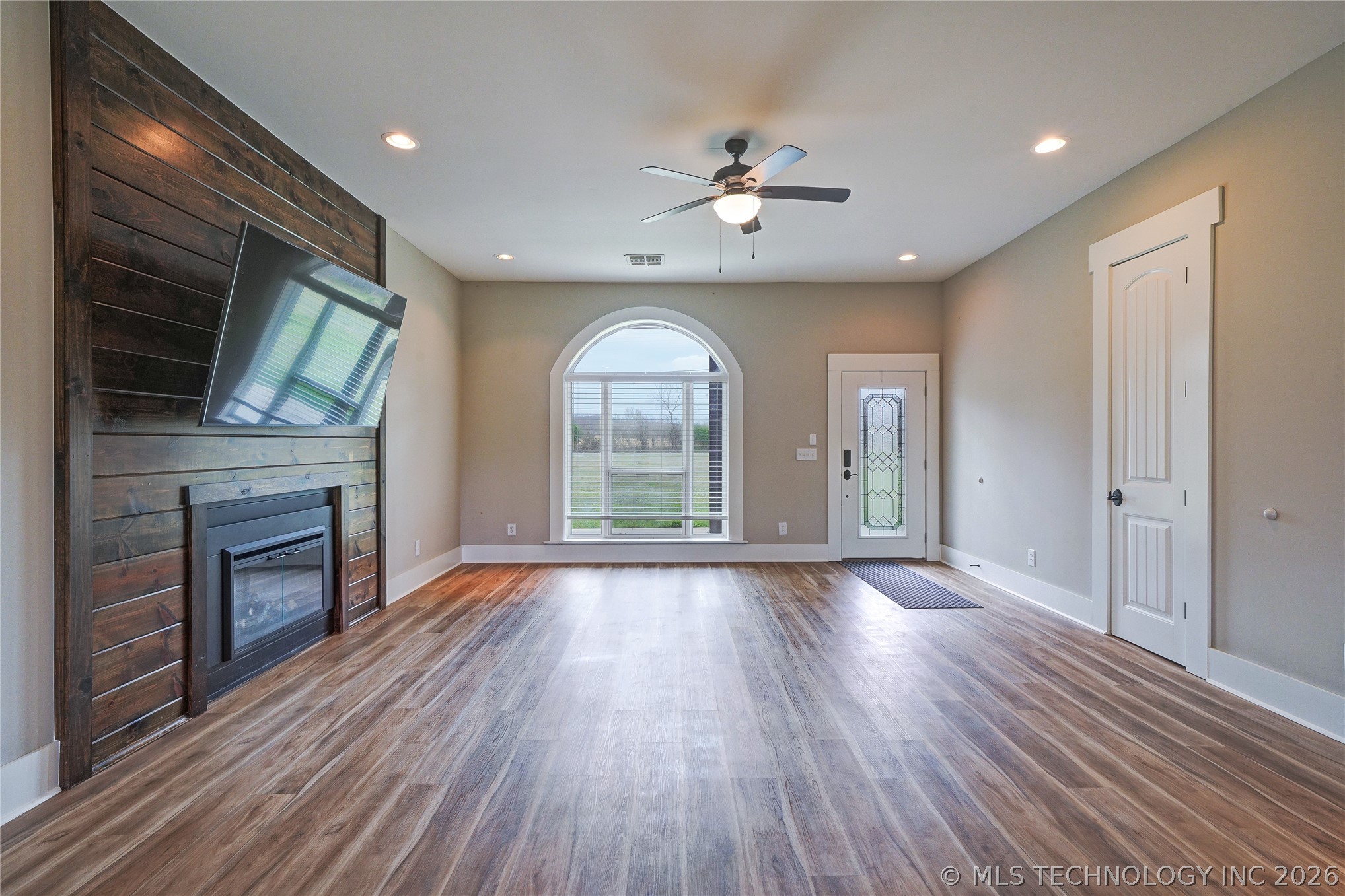 1685 N County Line Road E Fort Gibson OK 74434
