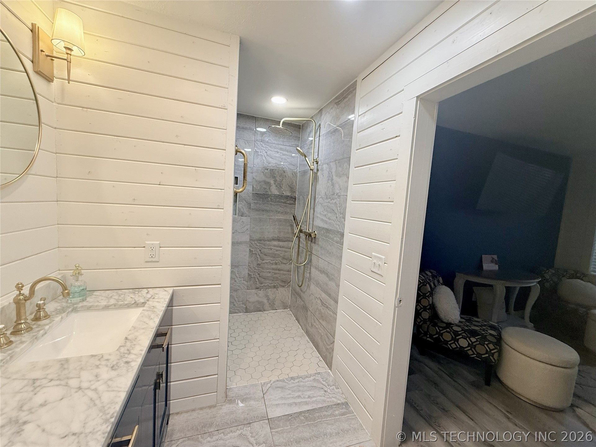 400 N Cherokee Street Kansas OK 74347