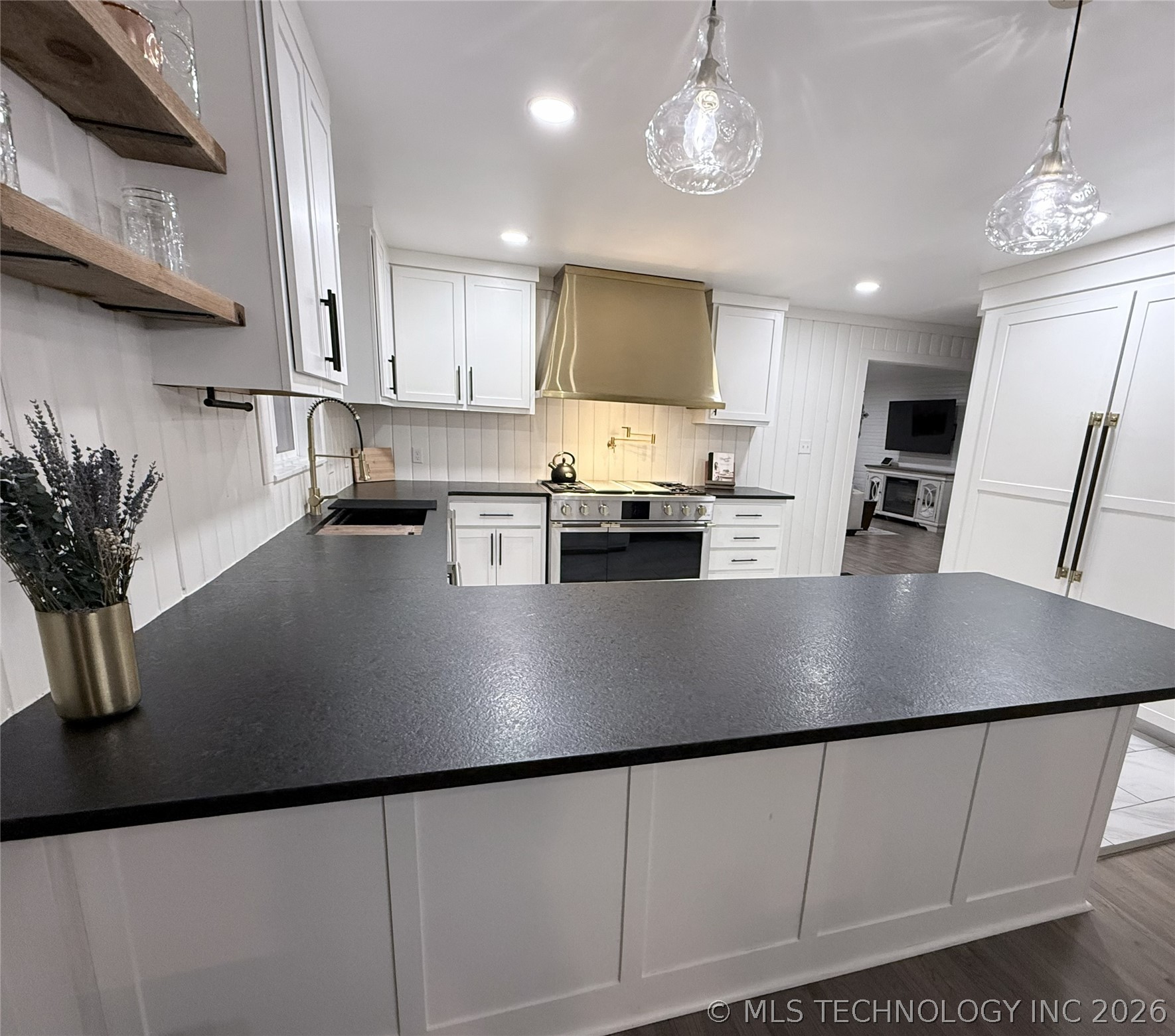 400 N Cherokee Street Kansas OK 74347
