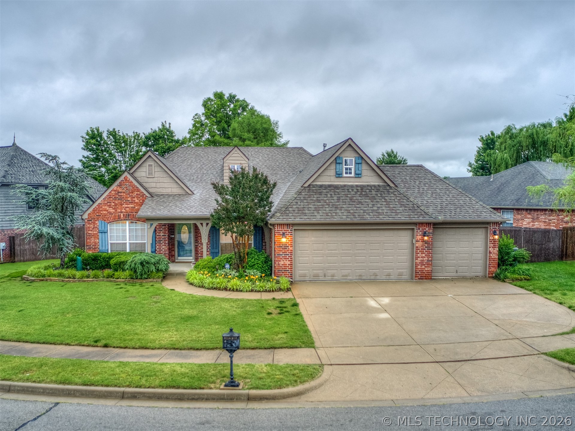 12527 S Ash Avenue Jenks OK 74037