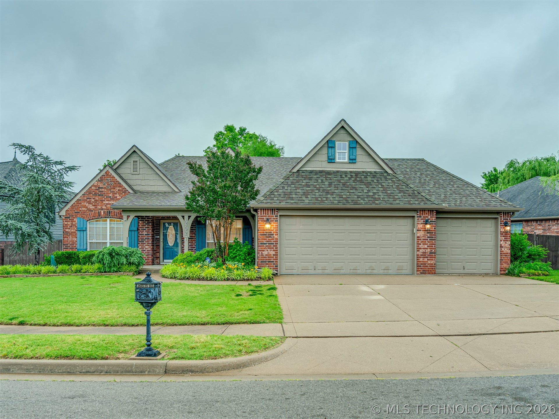 12527 S Ash Avenue Jenks OK 74037