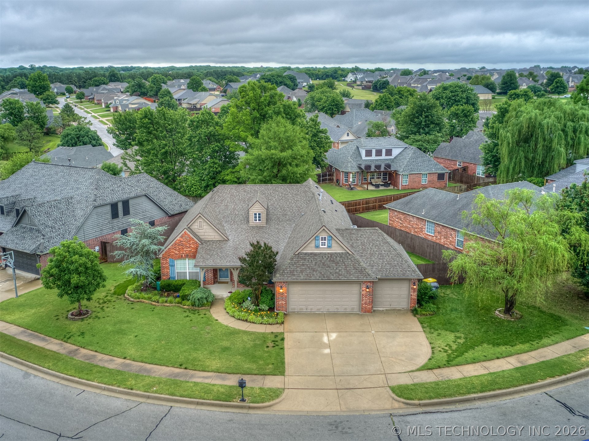 12527 S Ash Avenue Jenks OK 74037