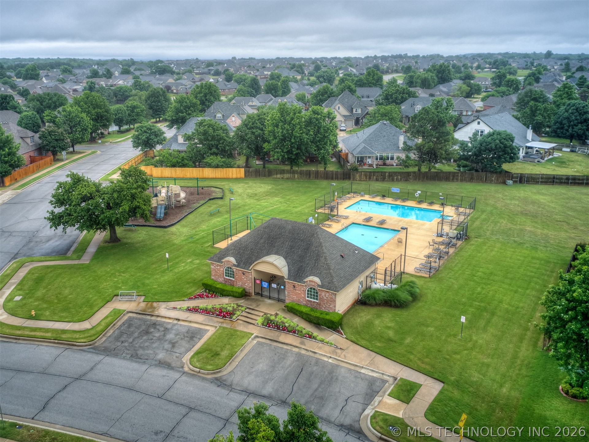12527 S Ash Avenue Jenks OK 74037
