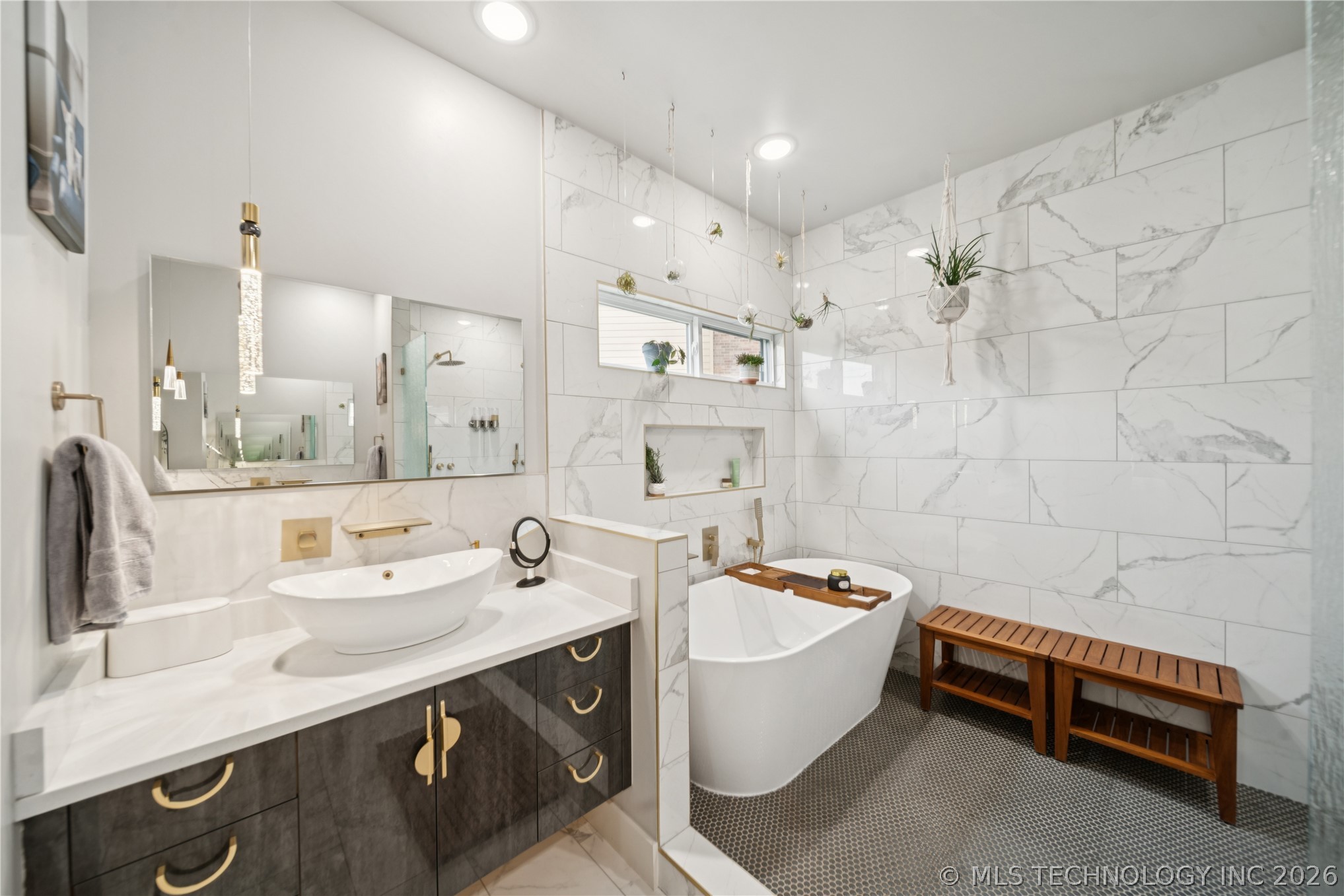 9248 E 80th Place Tulsa OK 74133