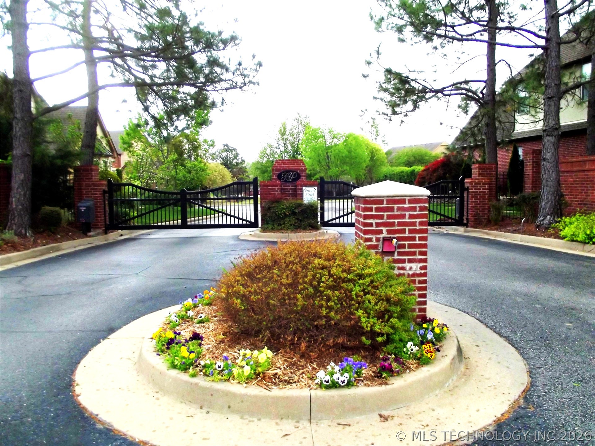 9248 E 80th Place Tulsa OK 74133