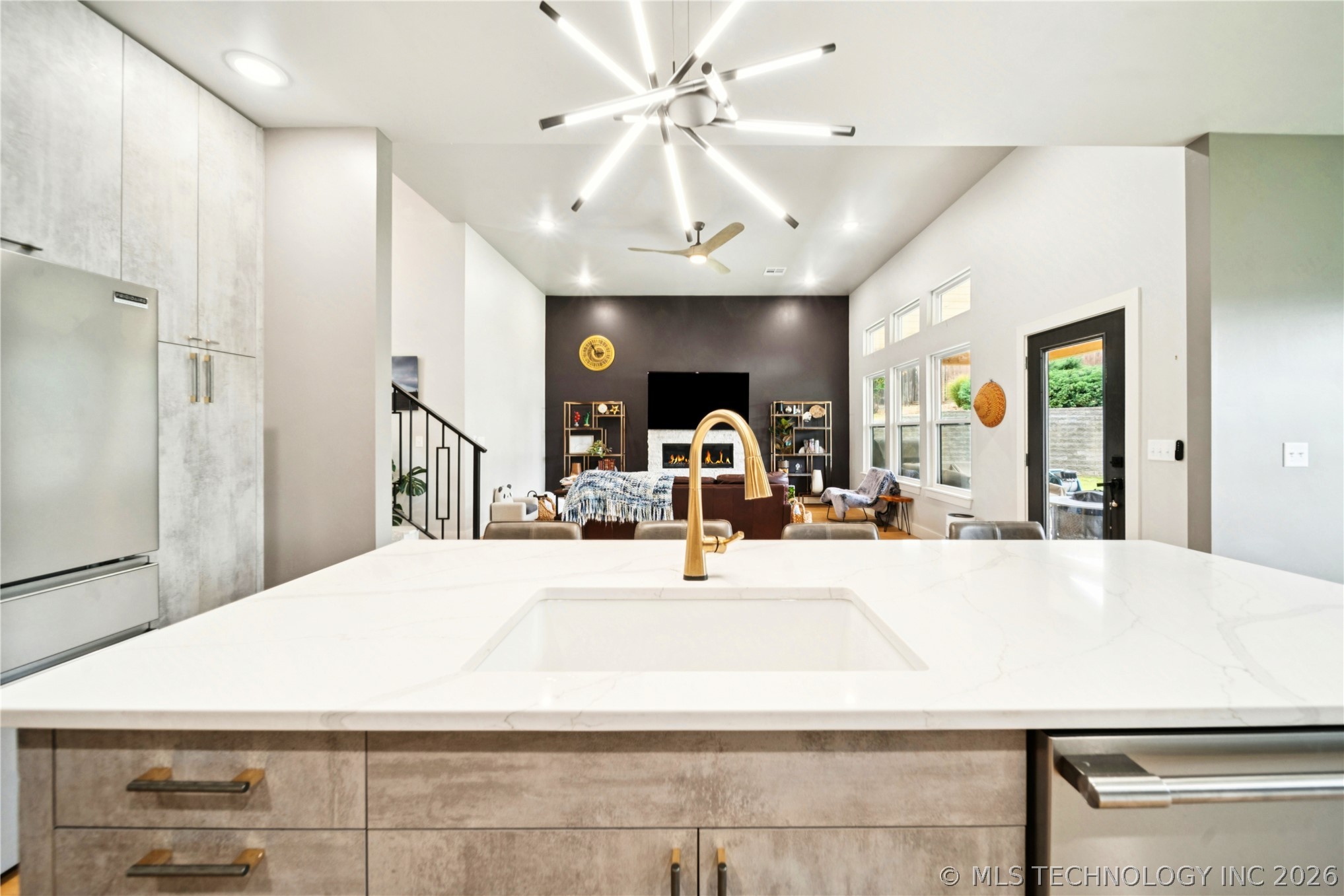 9248 E 80th Place Tulsa OK 74133