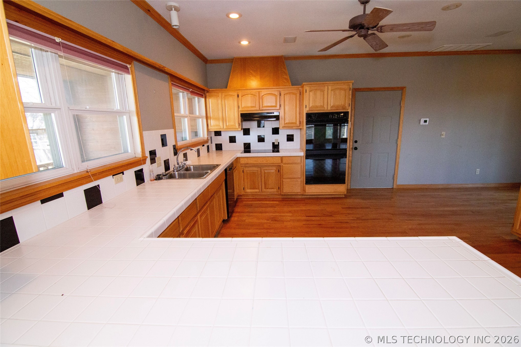 5240 Adams Road Mounds OK 74047