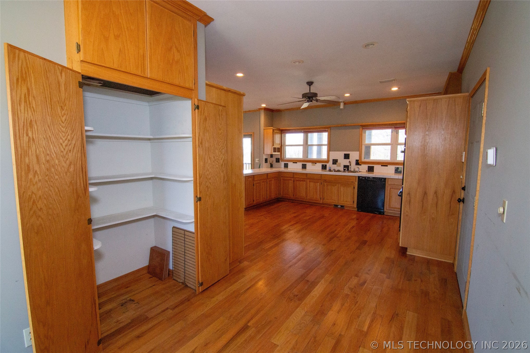 5240 Adams Road Mounds OK 74047