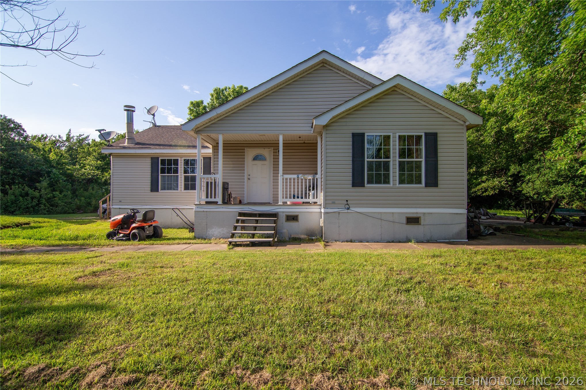 5240 Adams Road Mounds OK 74047