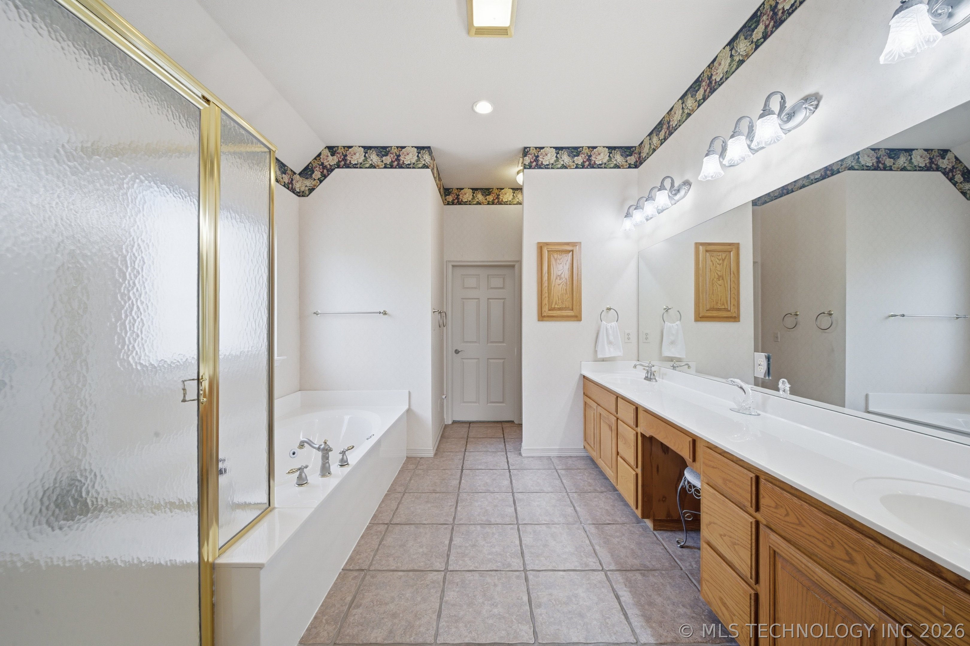1504 W Trenton Street Broken Arrow OK 74012