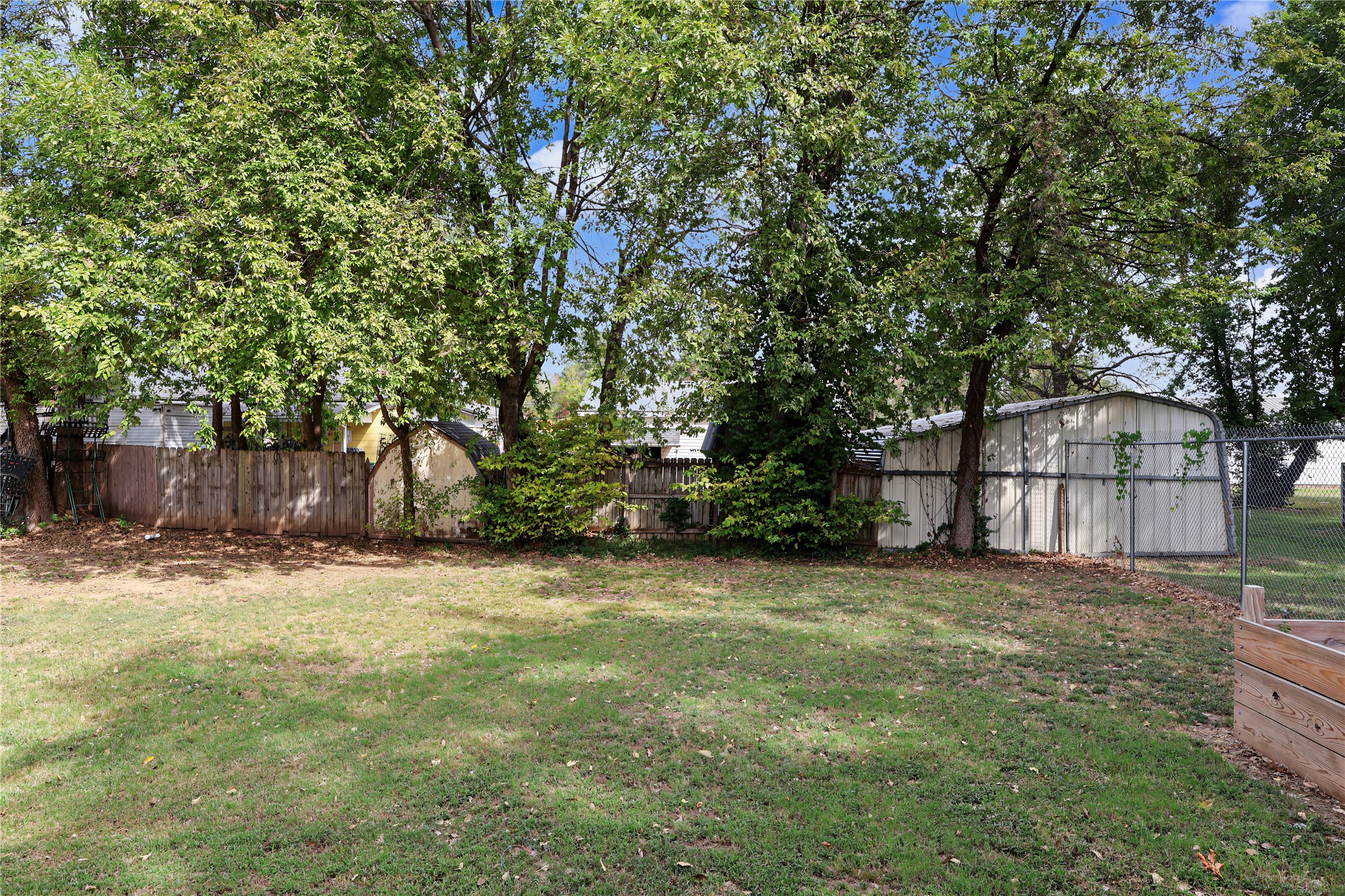 208 E 3rd Street Skiatook OK 74070
