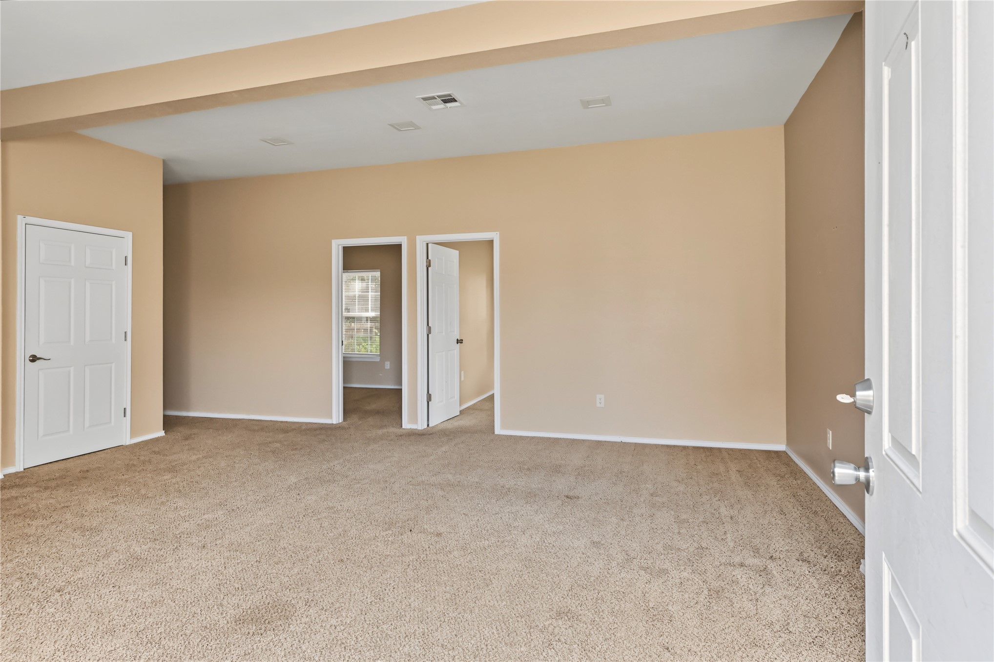 208 E 3rd Street Skiatook OK 74070