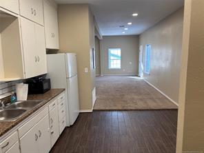 208 E 3rd Street Skiatook OK 74070