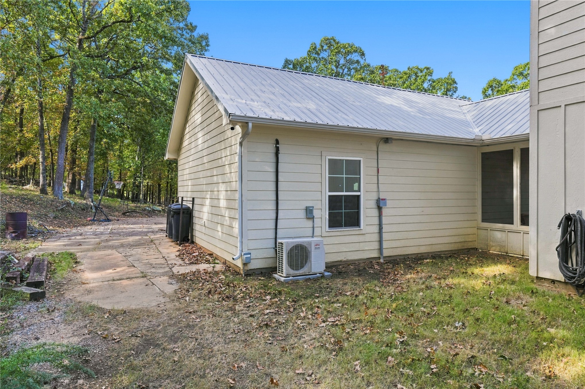 19430 Highway 80 Hulbert OK 74441