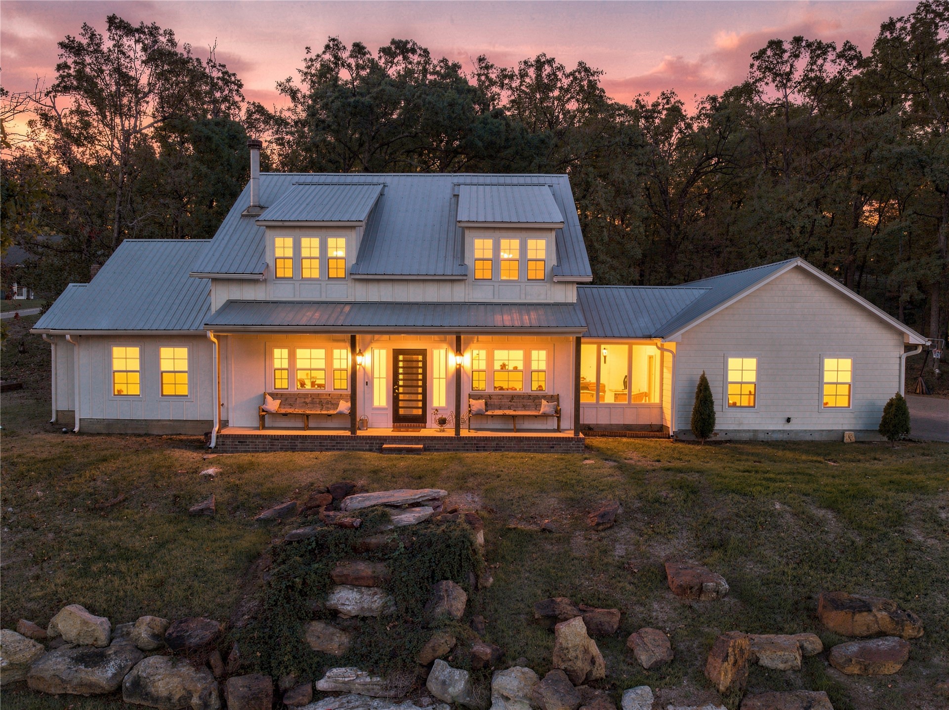 19430 Highway 80 Hulbert OK 74441