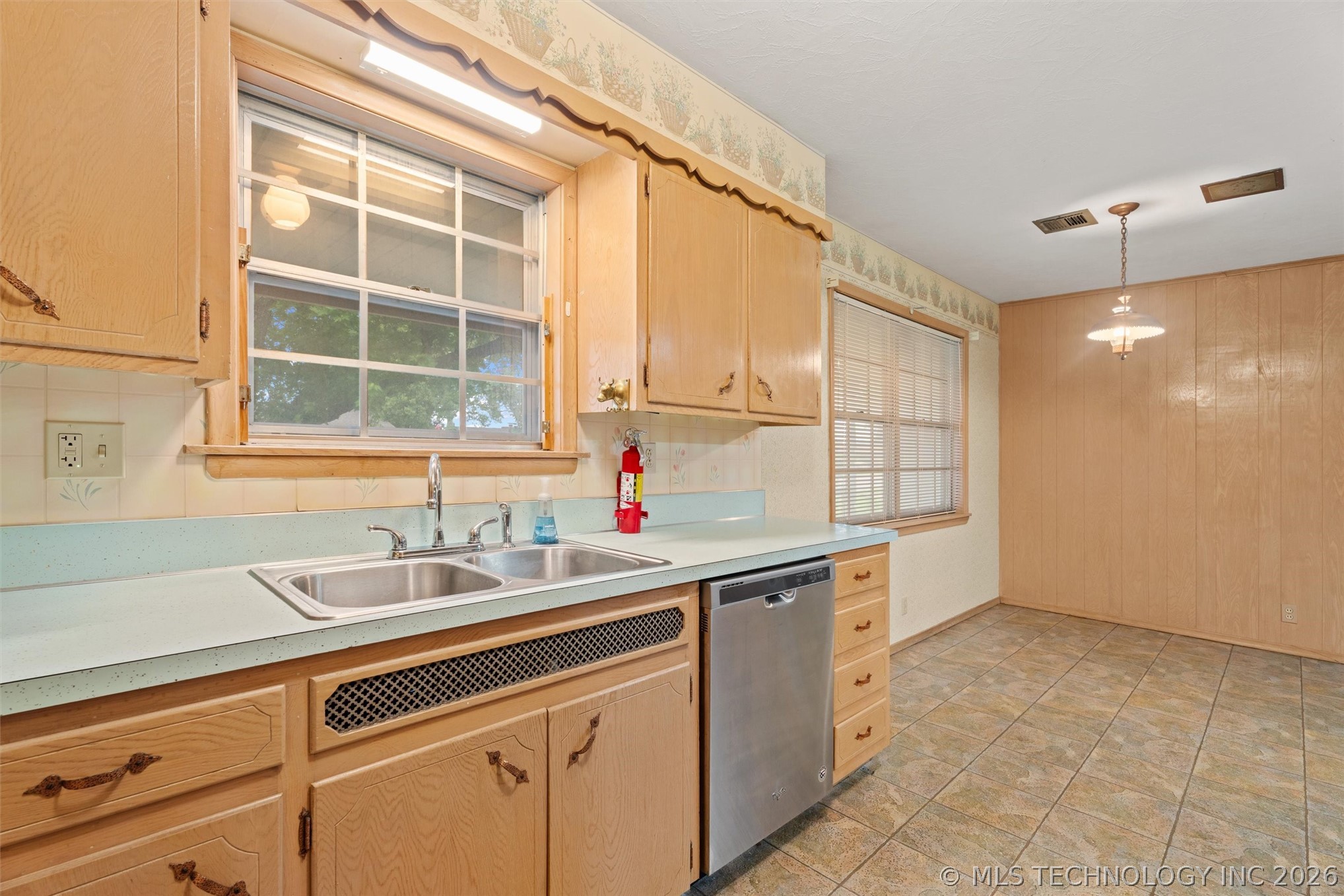 5423 Baylor Drive Bartlesville OK 74006