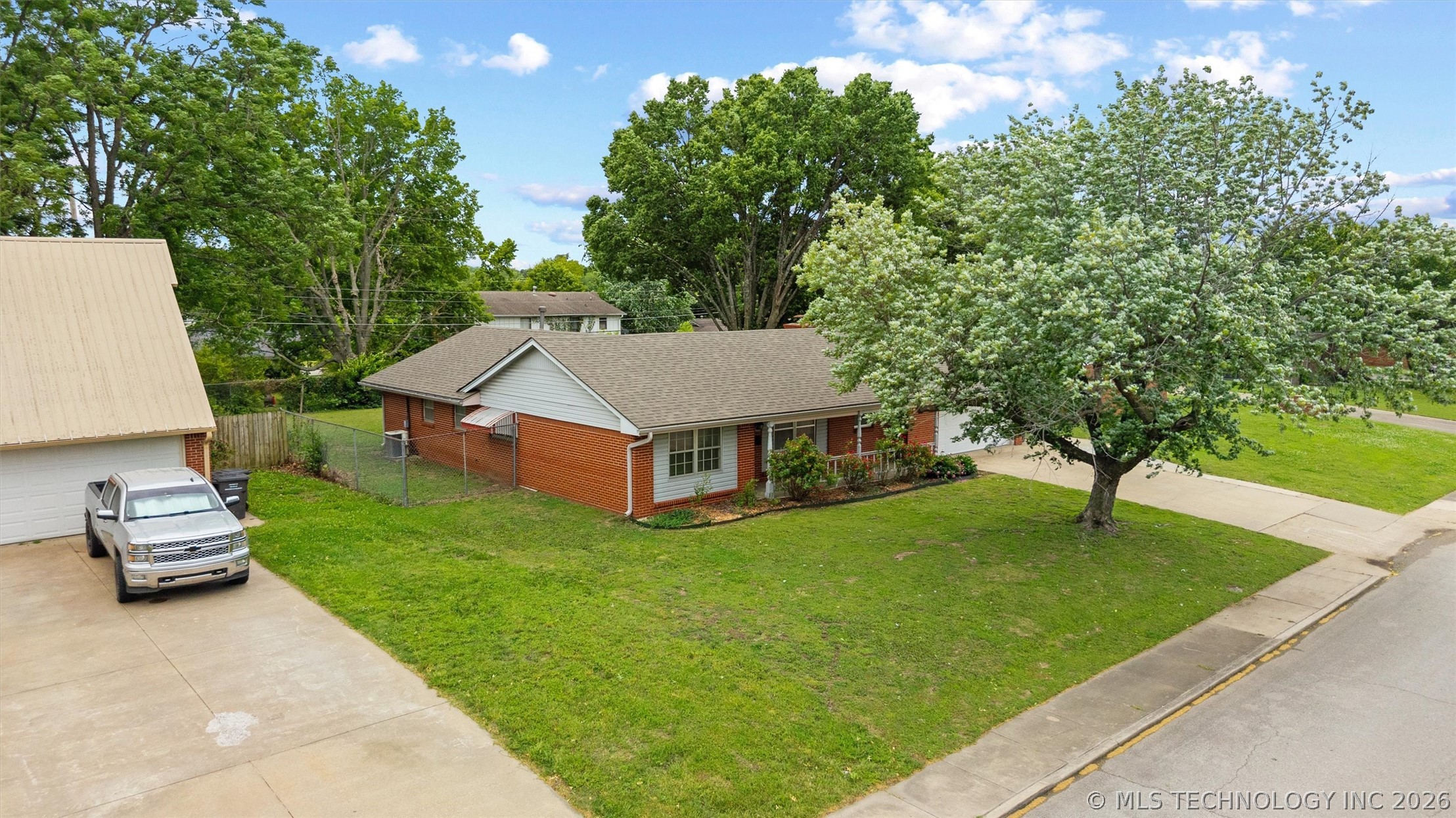 5423 Baylor Drive Bartlesville OK 74006