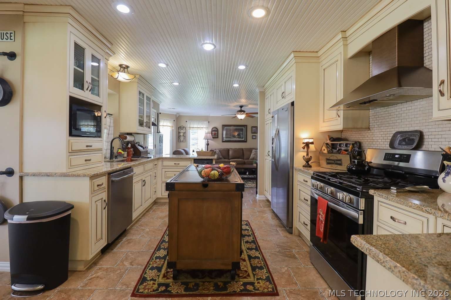 11215 S 252nd Eastavenue Broken Arrow OK 74014