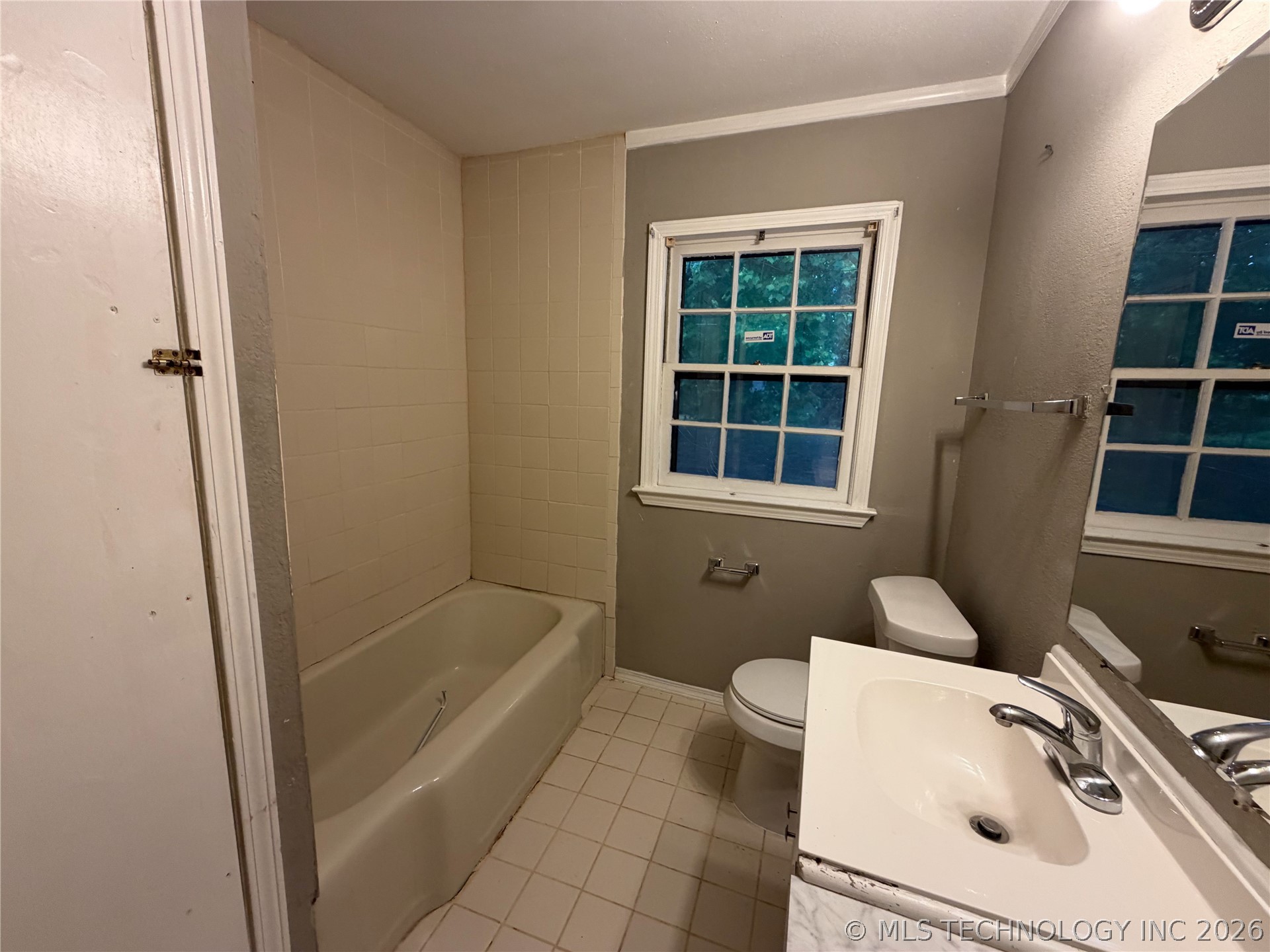 1230 N Olympia Avenue Tulsa OK 74127