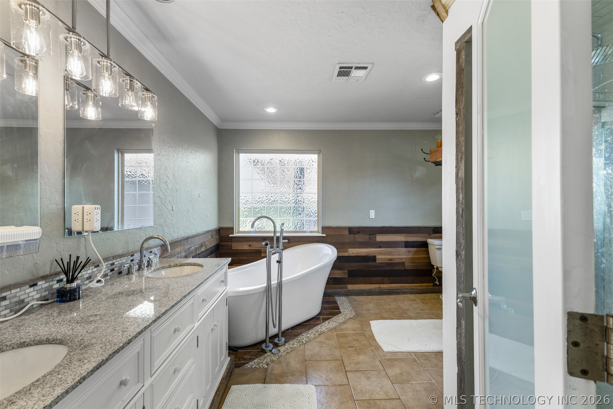 15505 County Road 3580 Ada OK 74820