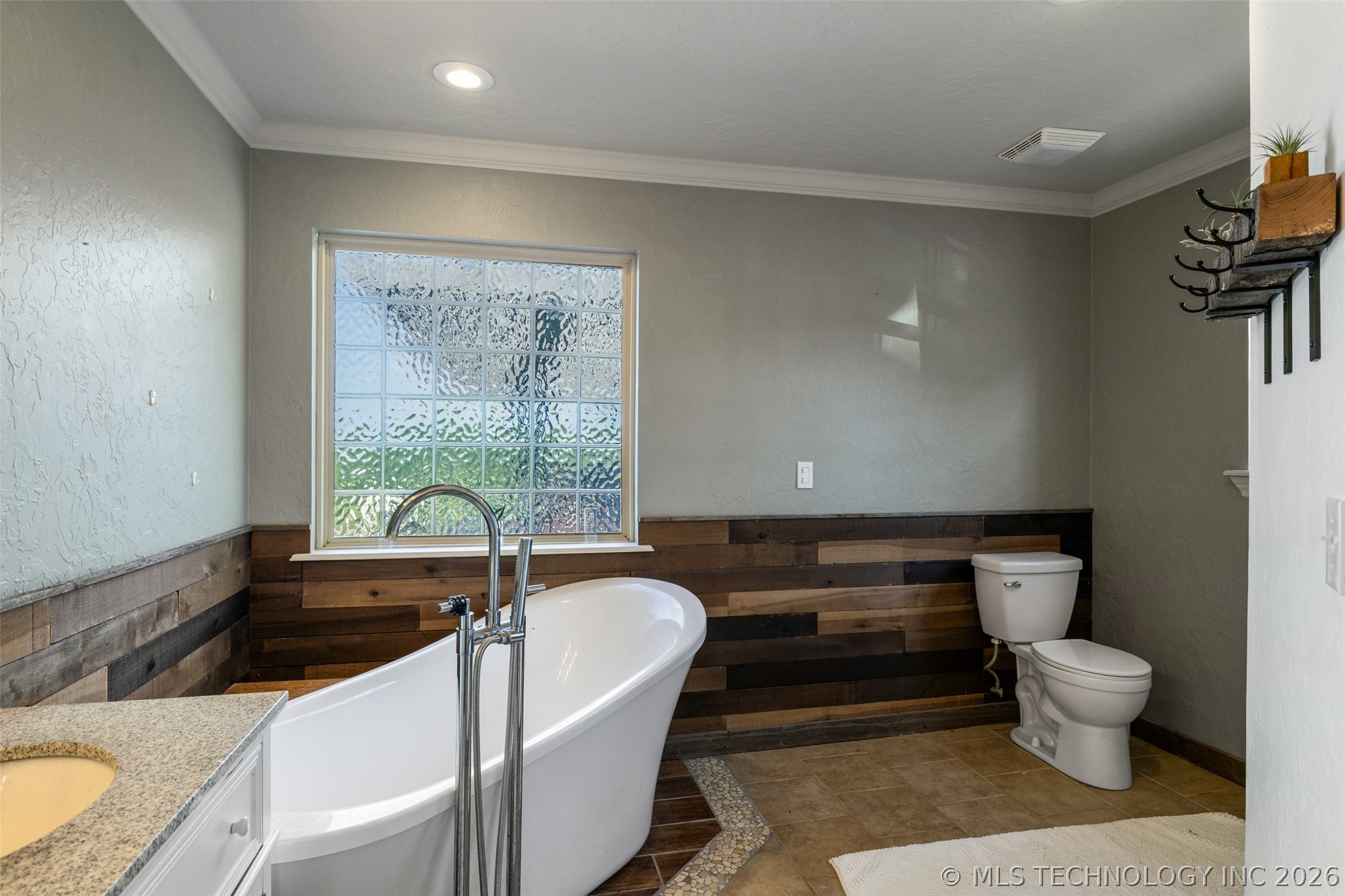 15505 County Road 3580 Ada OK 74820