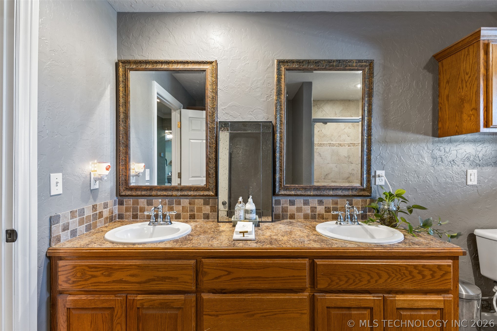 15505 County Road 3580 Ada OK 74820