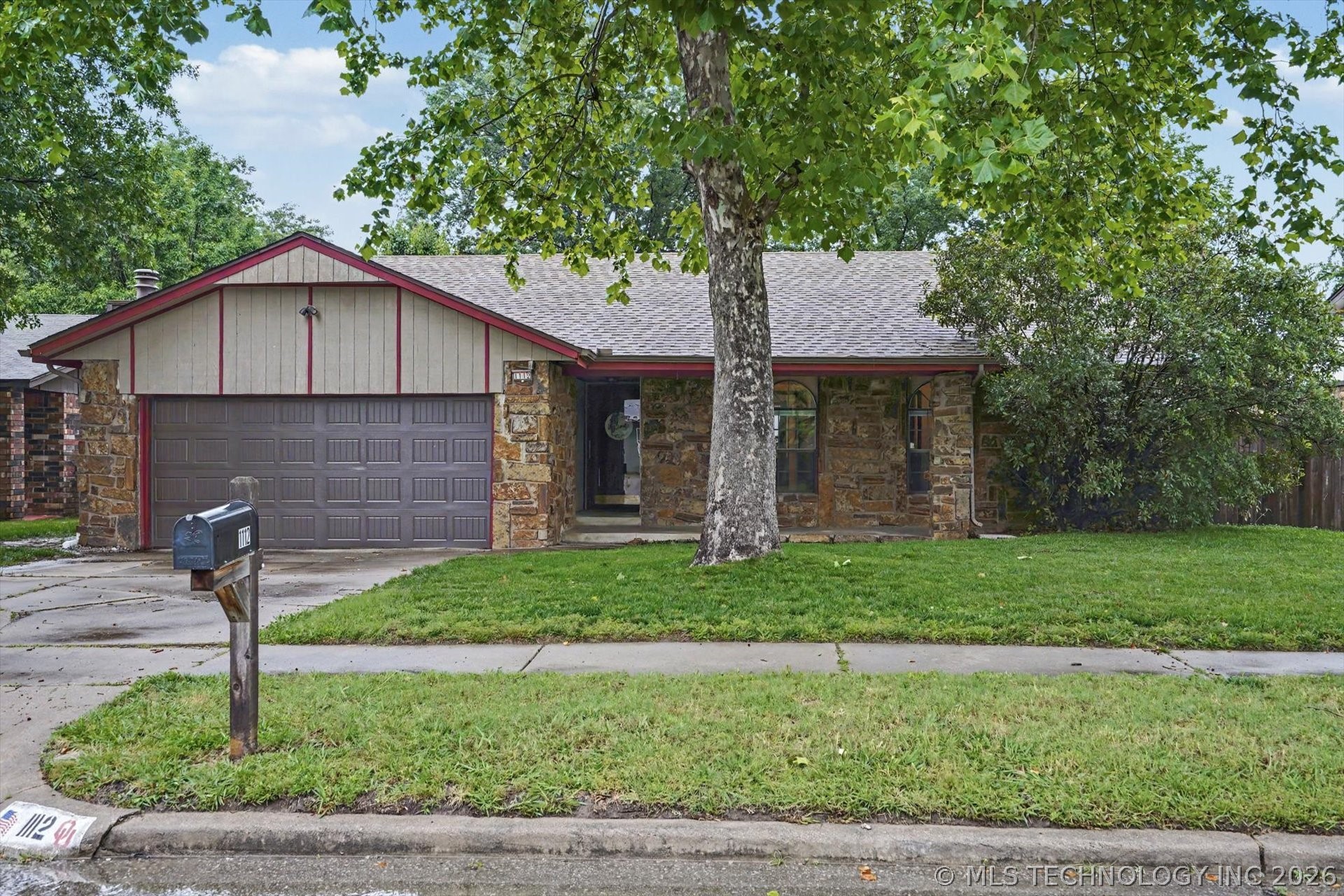1112 W Memphis Street Broken Arrow OK 74012