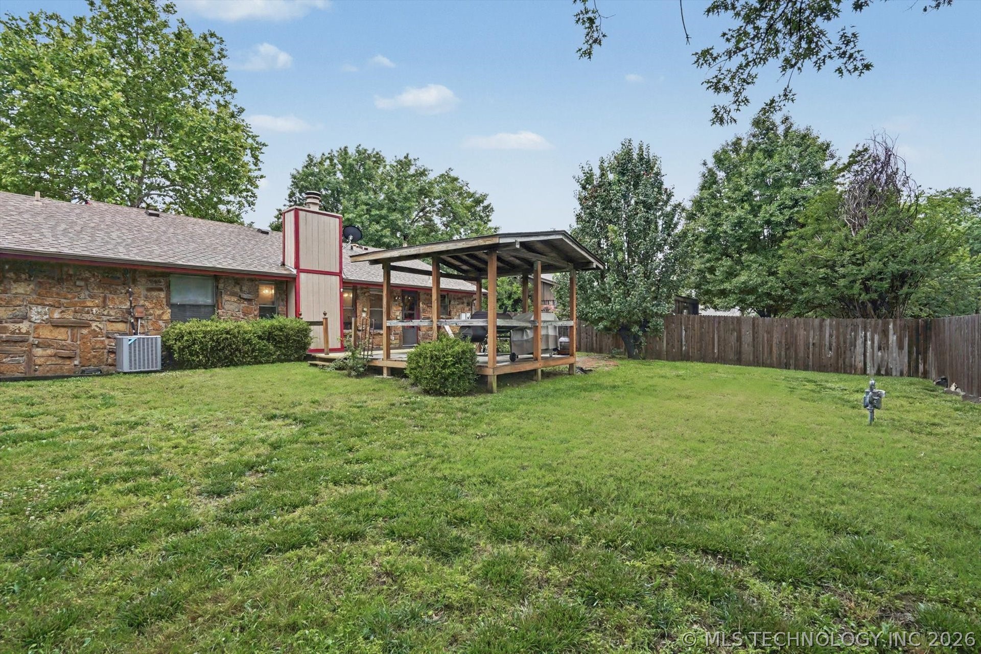 1112 W Memphis Street Broken Arrow OK 74012