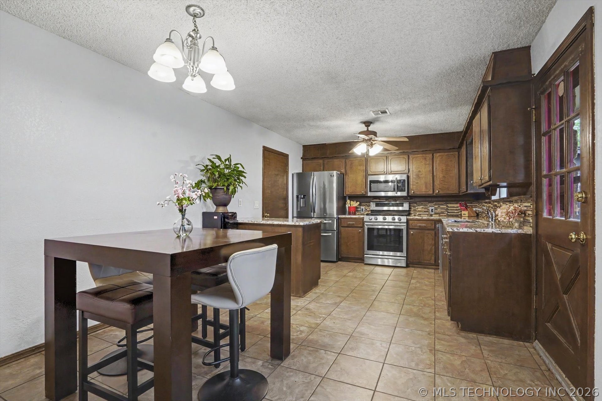 1112 W Memphis Street Broken Arrow OK 74012